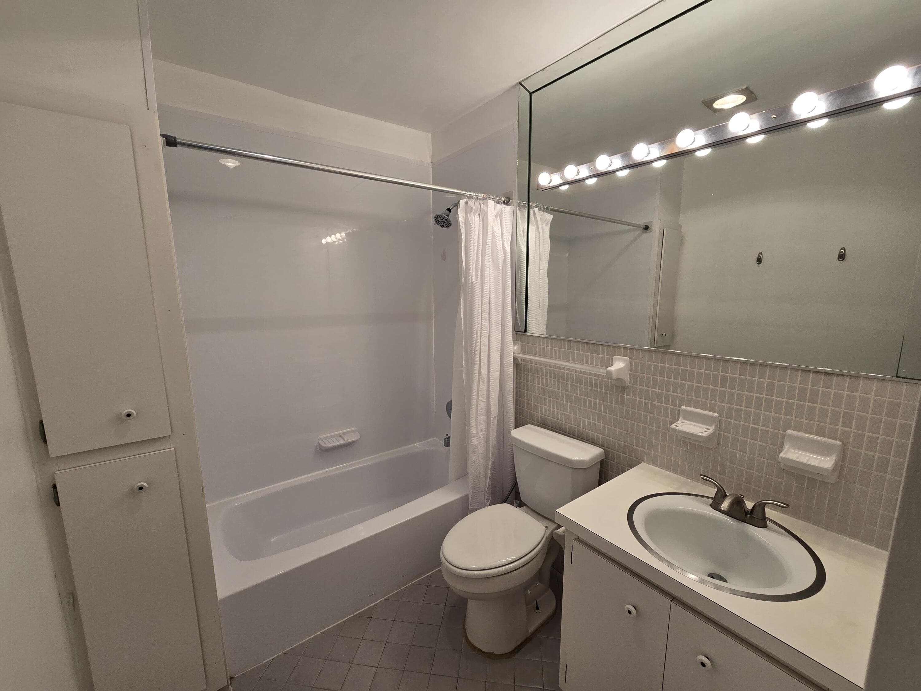 5840 NE 22nd Way 707, Fort Lauderdale, FL 33308 — photo 5 of 7