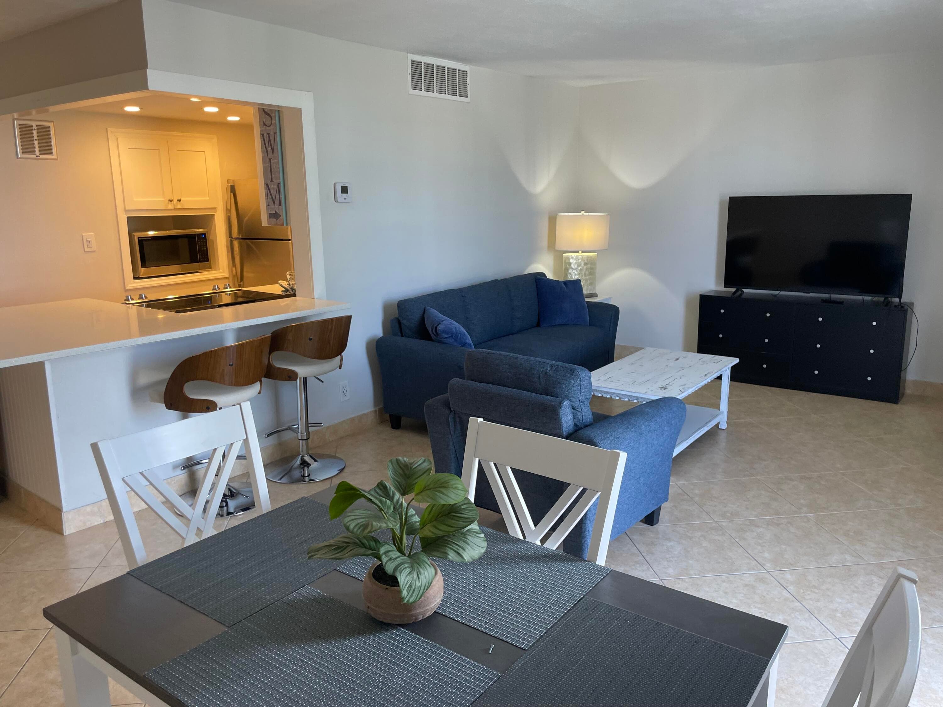 1731 SE 15th Street 206, Fort Lauderdale, FL 33316 — photo 6 of 8