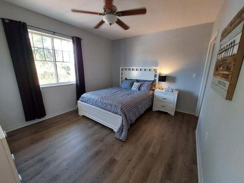 6482 Emerald Dunes Drive 301, West Palm Beach, FL 33411 — photo 5 of 12