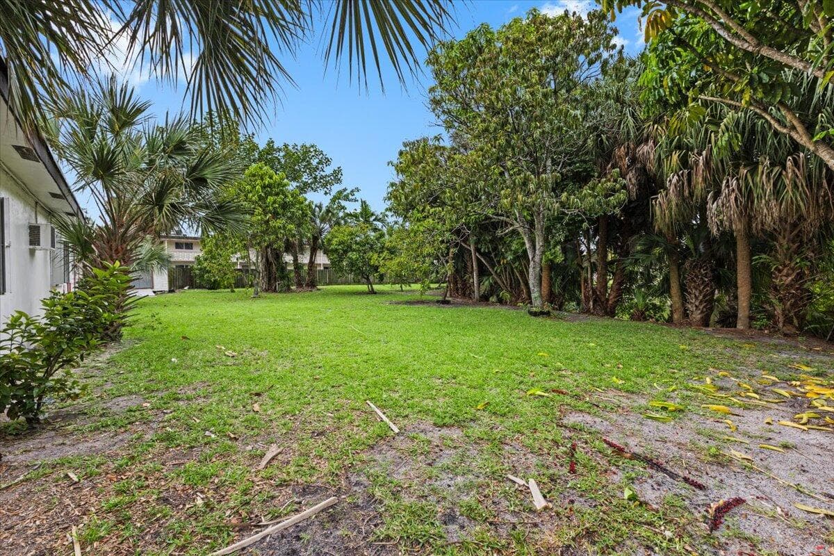 1091 NW 46th Avenue, Lauderhill, FL 33313 — photo 15 of 20