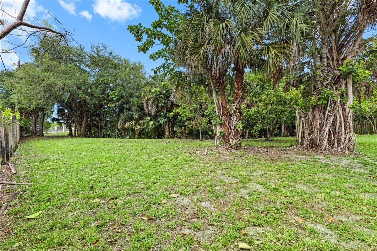 1091 NW 46th Avenue, Lauderhill, FL 33313 — photo 16 of 20