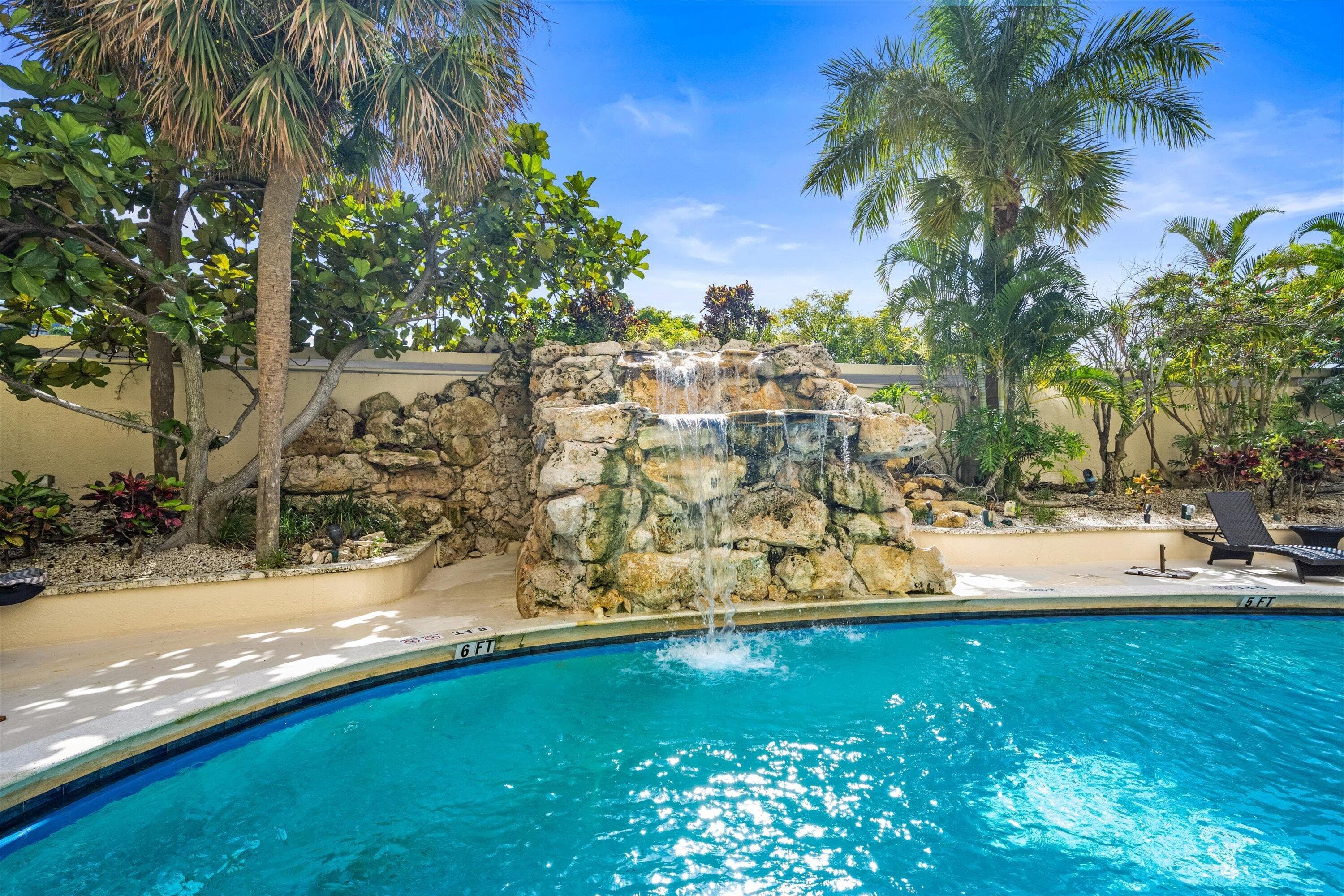 2480 Presidential Way 704, West Palm Beach, FL 33401 — photo 31 of 36