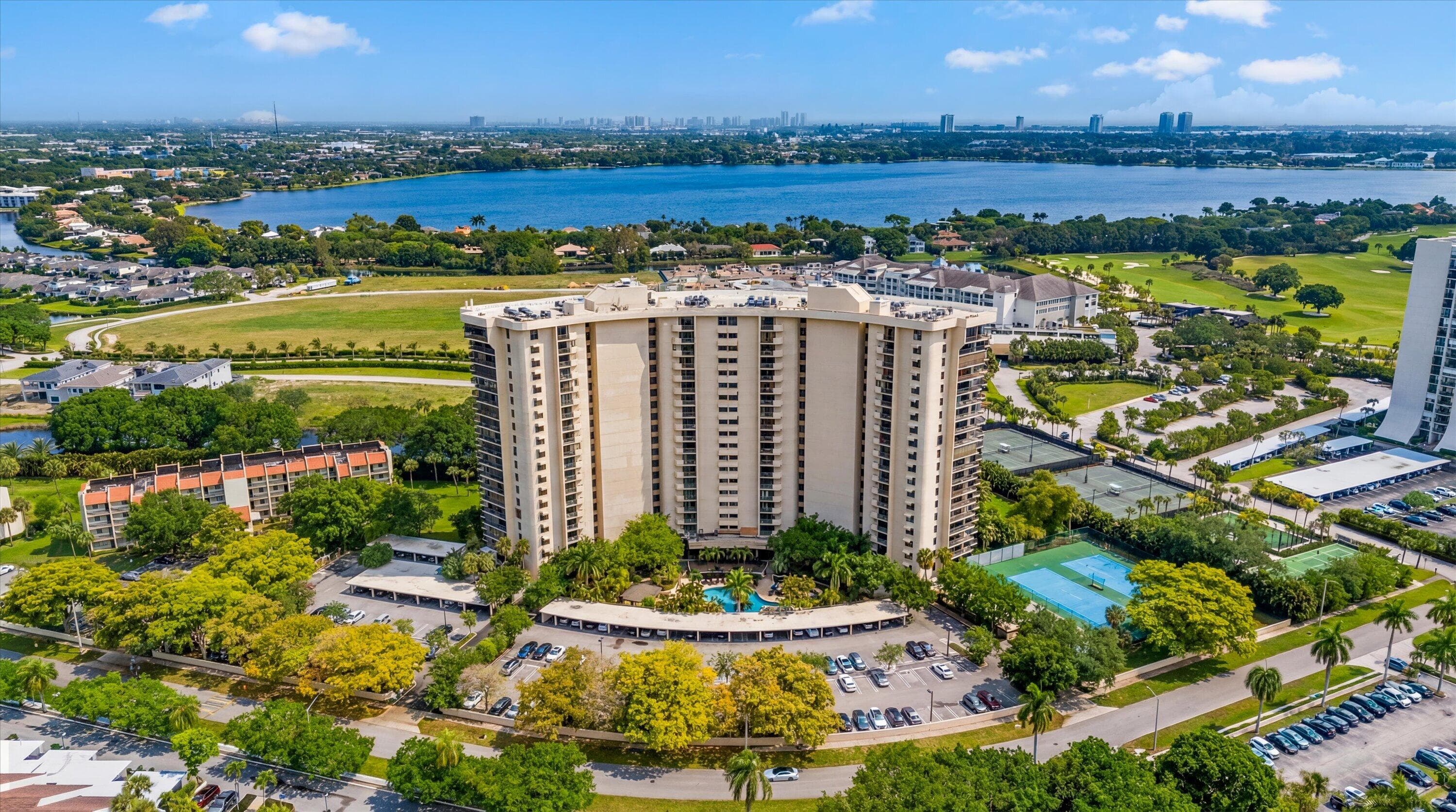 2480 Presidential Way 704, West Palm Beach, FL 33401 — photo 36 of 36