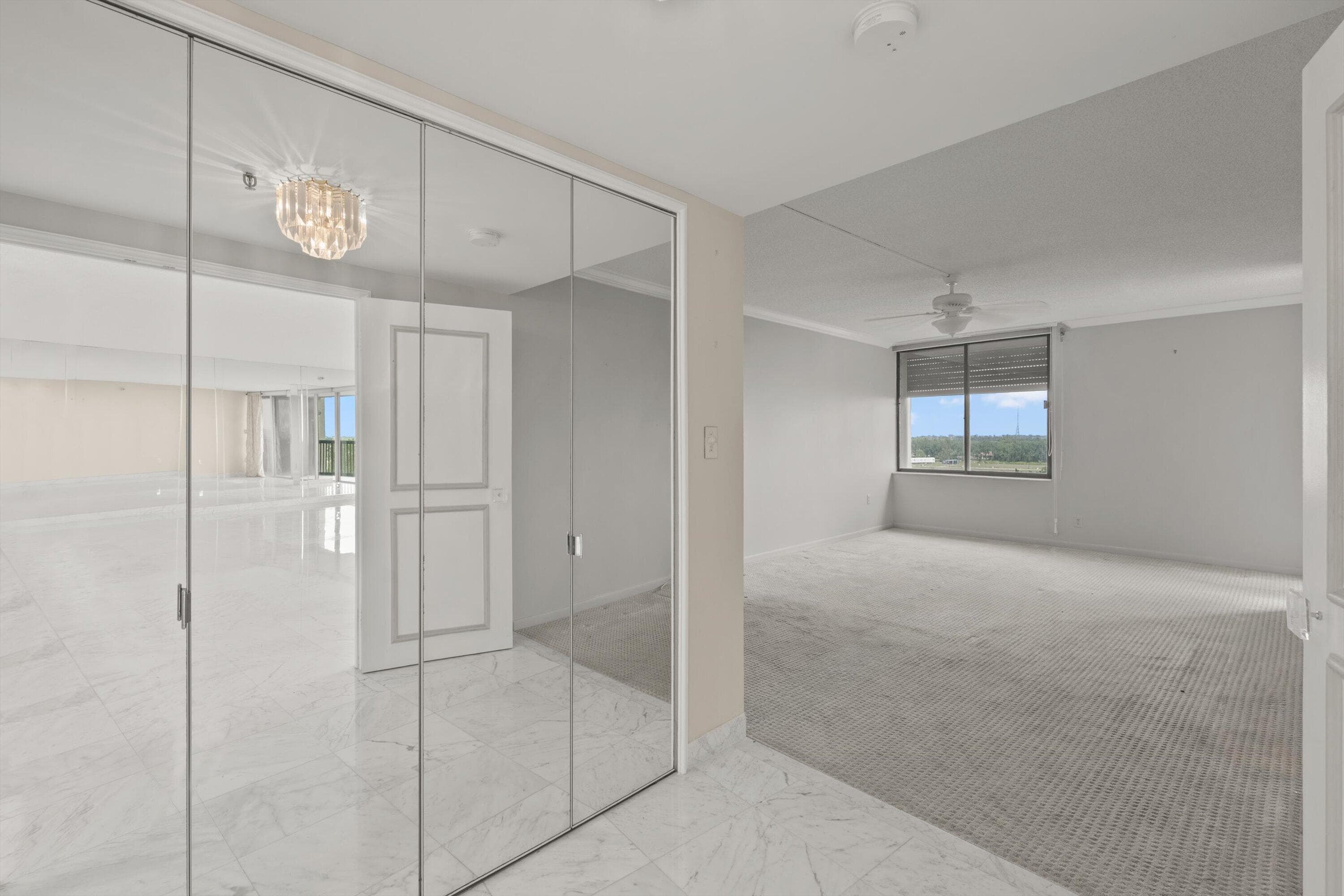 2480 Presidential Way 704, West Palm Beach, FL 33401 — photo 16 of 36