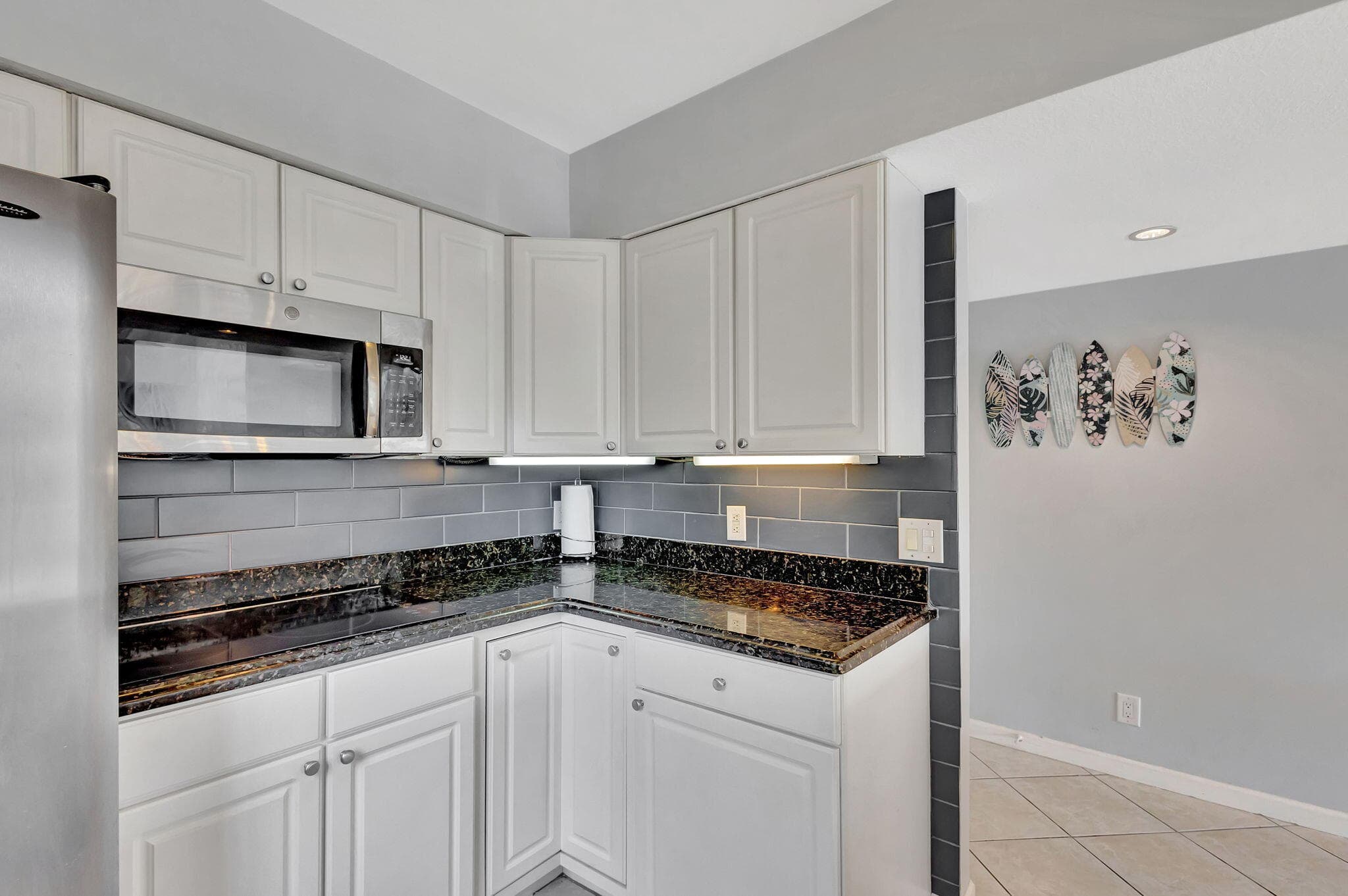1060 Lake Shore Drive Apt 204, Lake Park, FL 33403 — photo 8 of 42