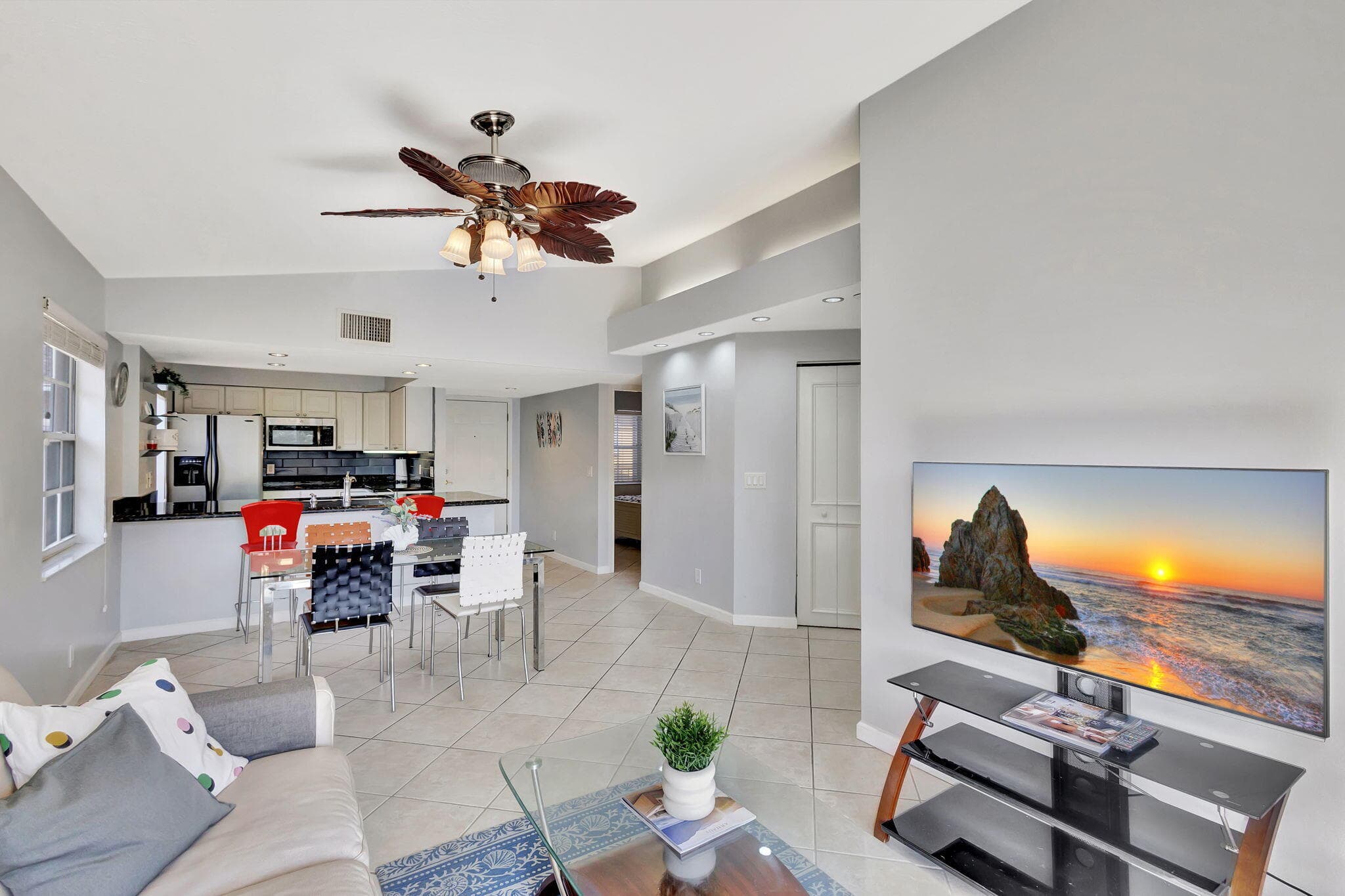 1060 Lake Shore Drive Apt 204, Lake Park, FL 33403 — photo 12 of 42