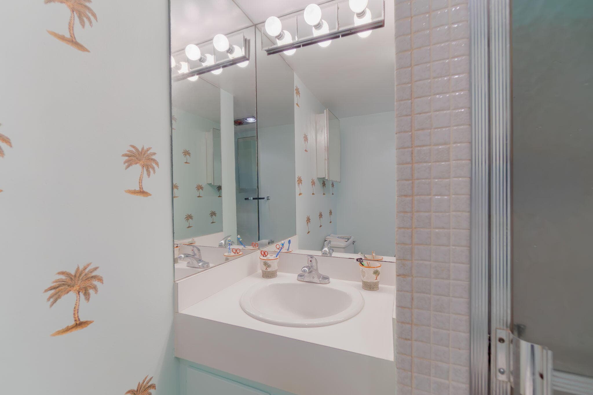 2180 Lake Osborne Drive 2, Lake Worth Beach, FL 33461 — photo 18 of 31