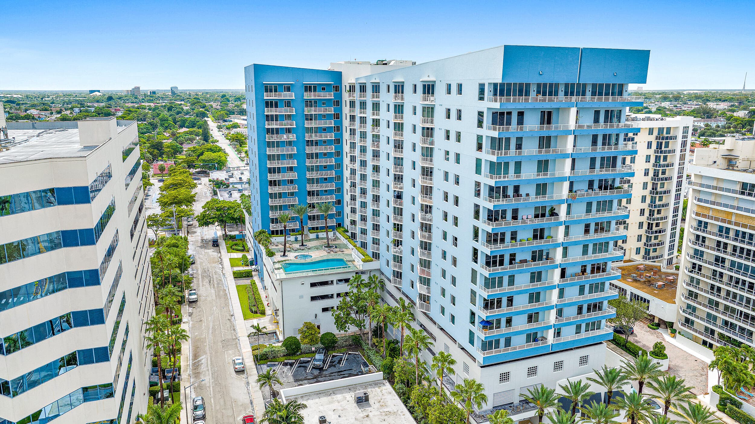 1551 N Flagler Drive 1410, West Palm Beach, FL 33401 — photo 4 of 23