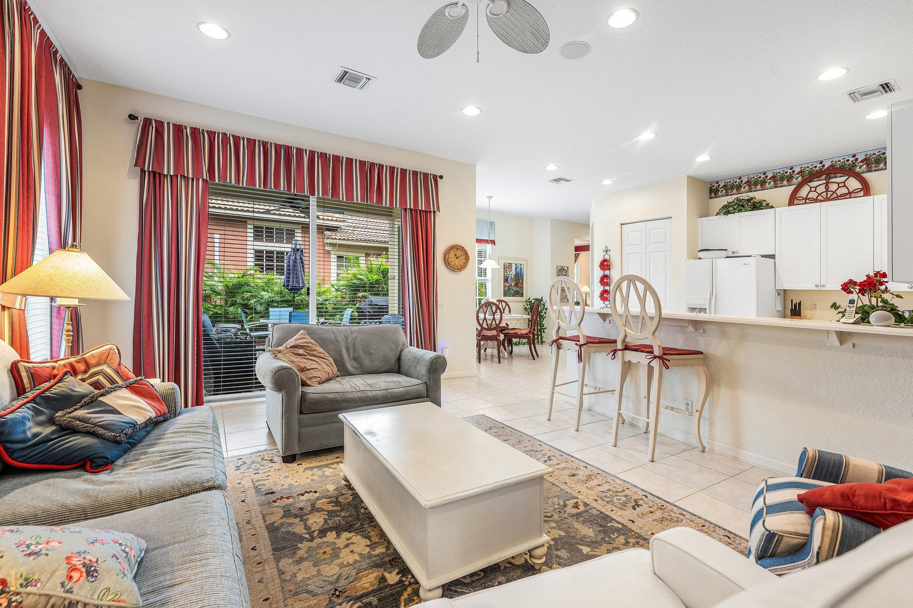 123 Via Castilla, Jupiter, FL 33458 — photo 10 of 59