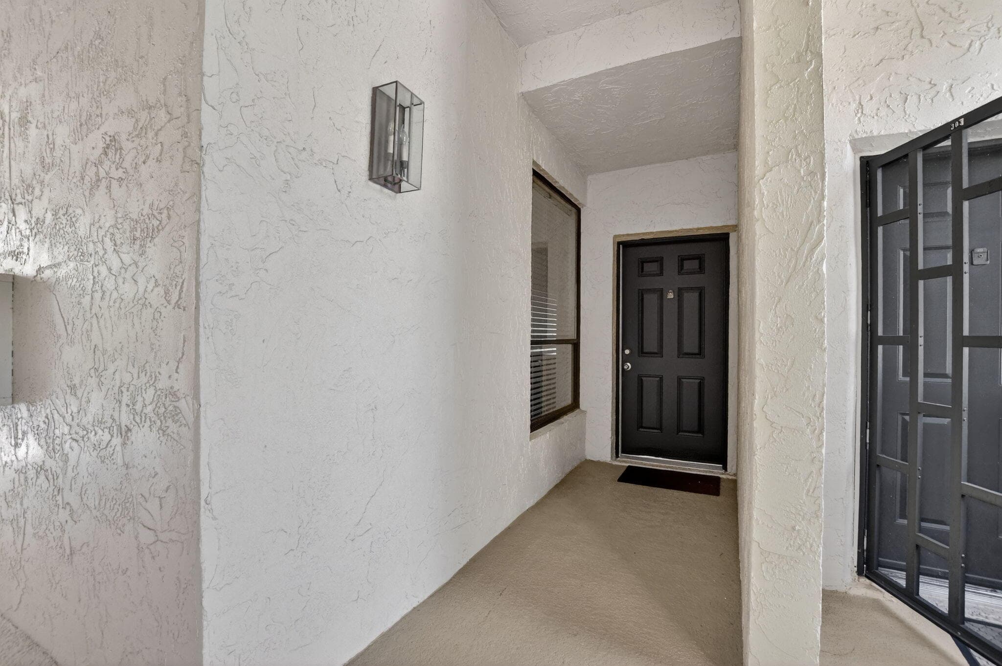 7472 La Paz Boulevard 304, Boca Raton, FL 33433 — photo 2 of 36