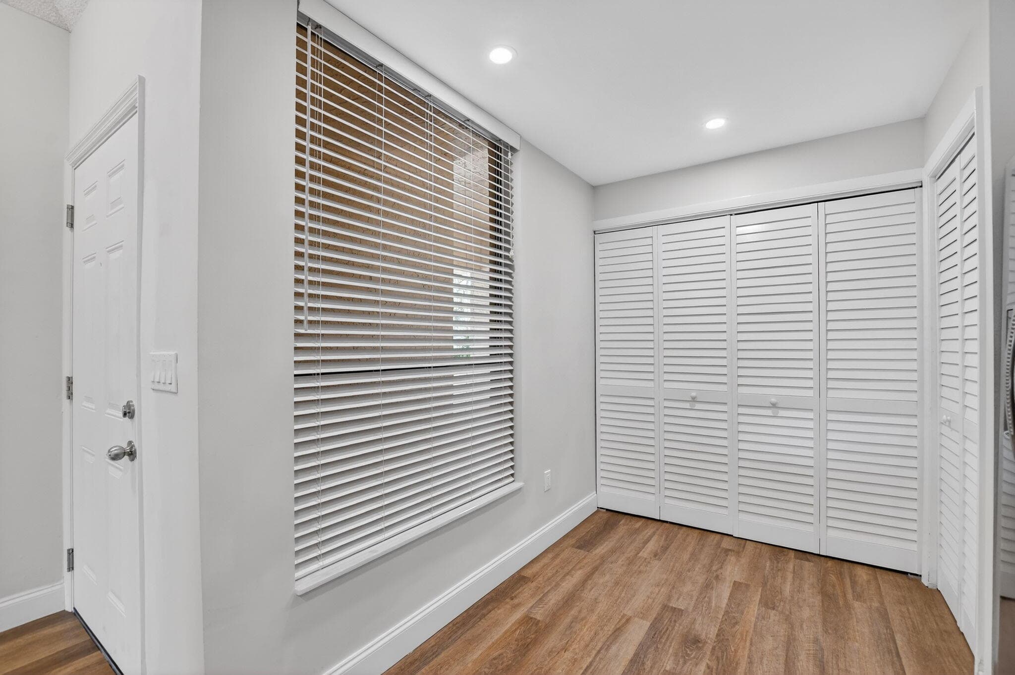 7472 La Paz Boulevard 304, Boca Raton, FL 33433 — photo 12 of 36