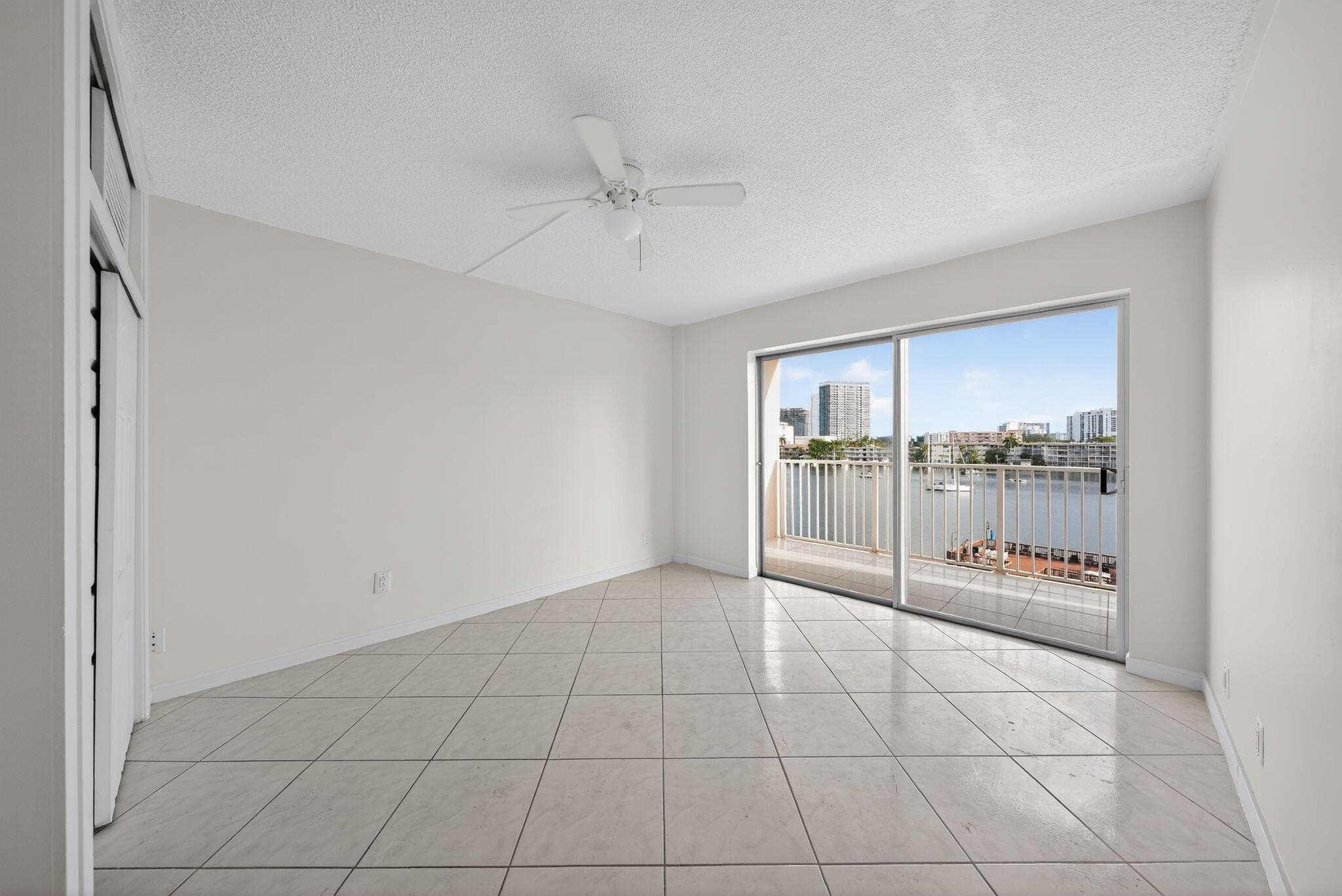 400 Golden Isles Drive 37, Hallandale Beach, FL 33009 — photo 18 of 29