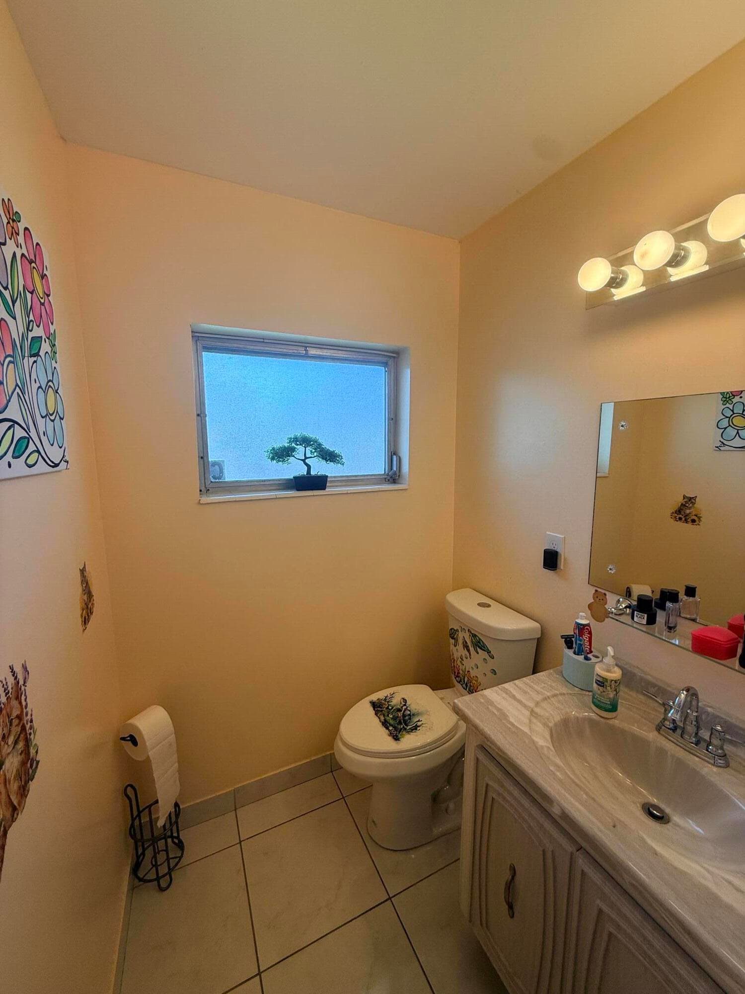2737 E Emory Dr Drive E C, West Palm Beach, FL 33415 — photo 2 of 8