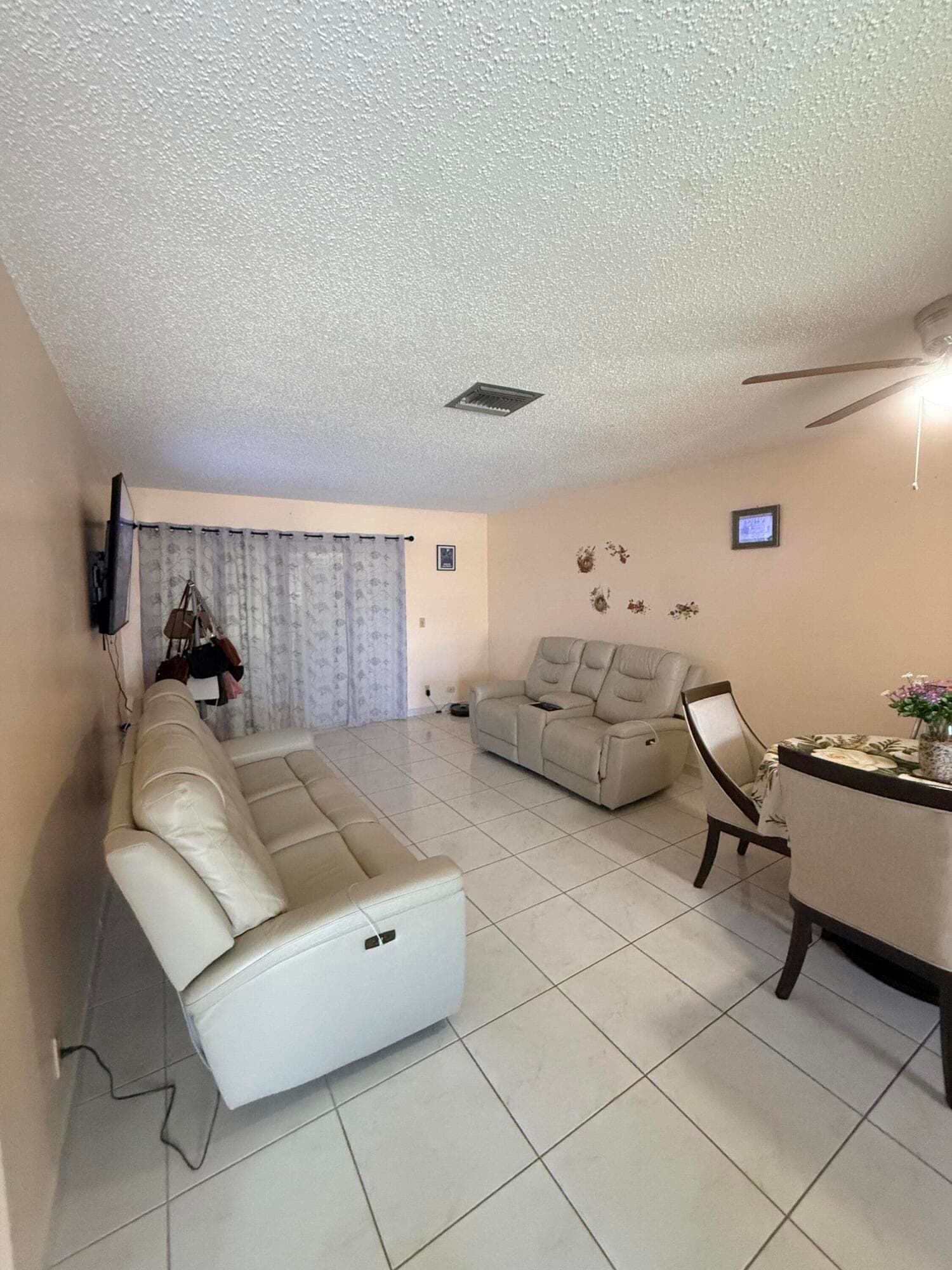 2737 E Emory Dr Drive E C, West Palm Beach, FL 33415 — photo 6 of 8