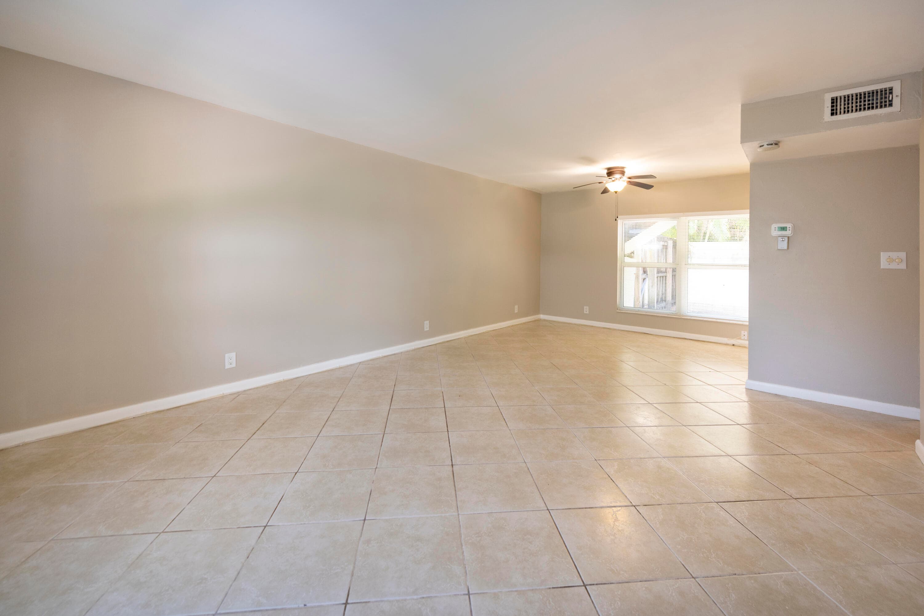 1015 NE 9th Avenue 2, Fort Lauderdale, FL 33304 — photo 13 of 17