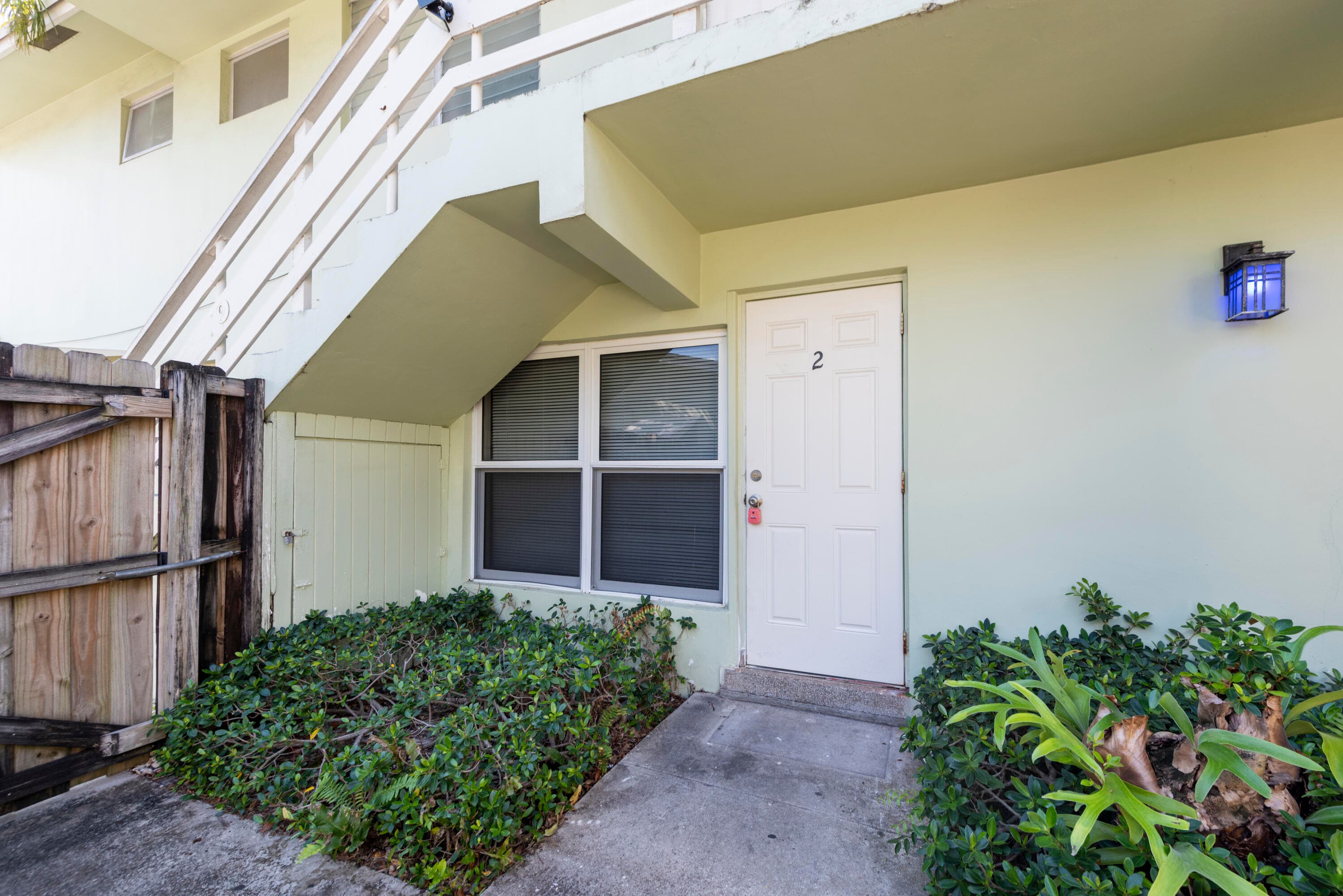 1015 NE 9th Avenue 2, Fort Lauderdale, FL 33304 — photo 16 of 17