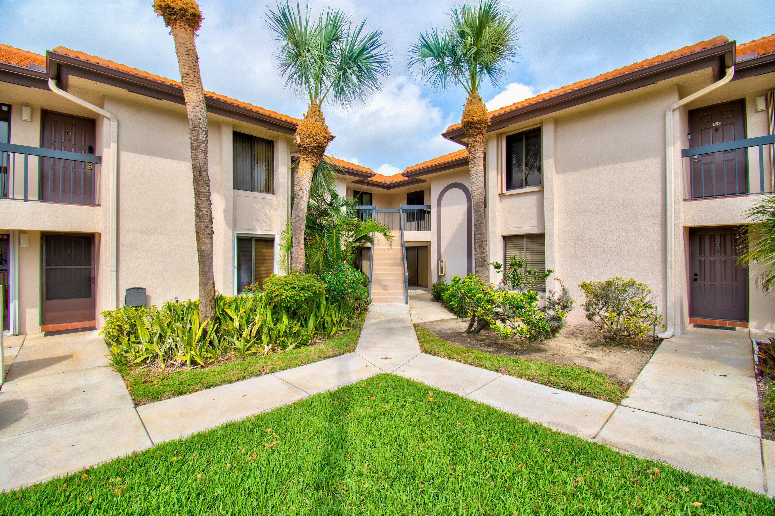 351 Club Circle 207, Boca Raton, FL 33487 — photo 22 of 26