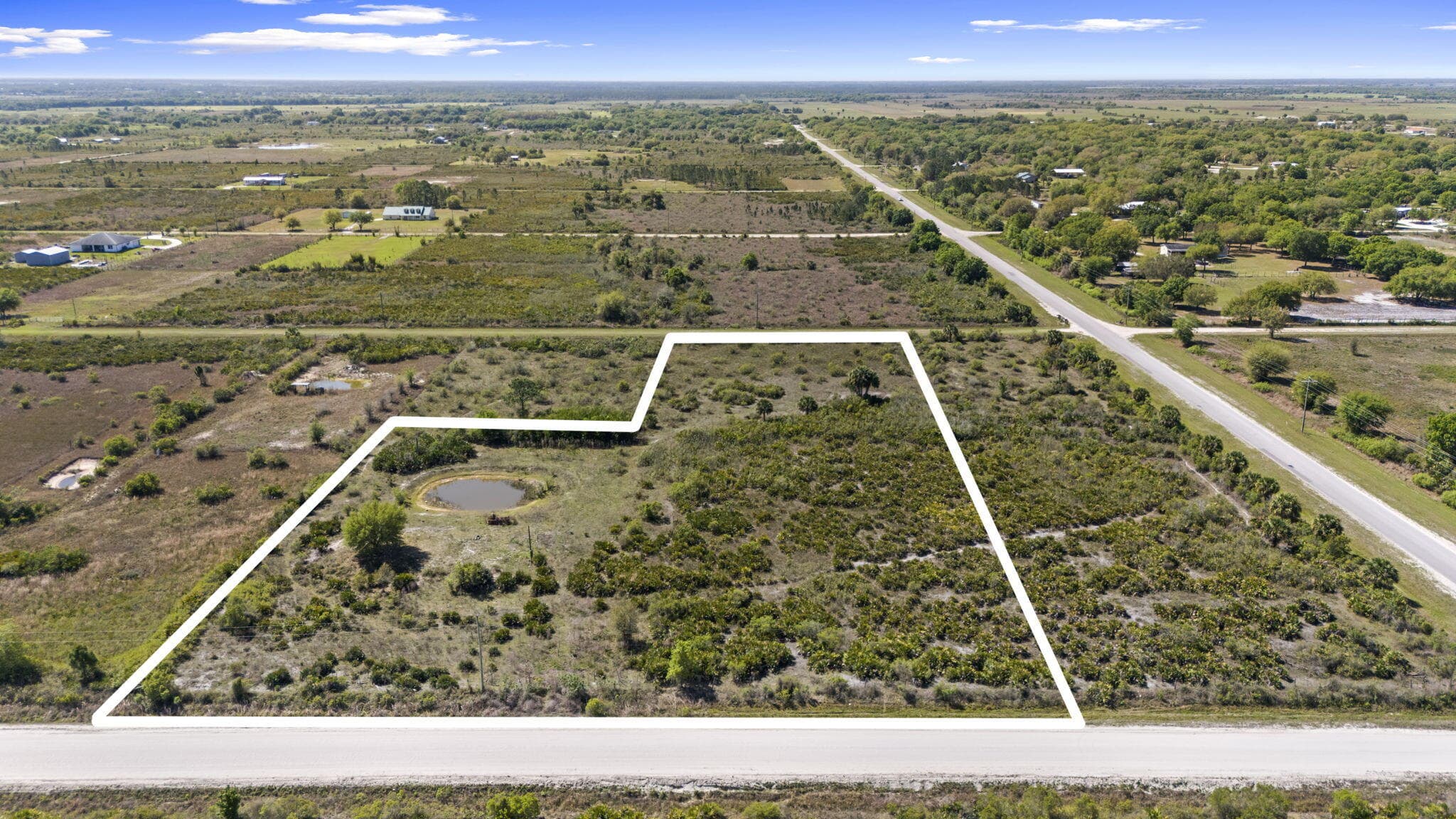19050 NW 256th Street, Okeechobee, FL 34972 — photo 15 of 19