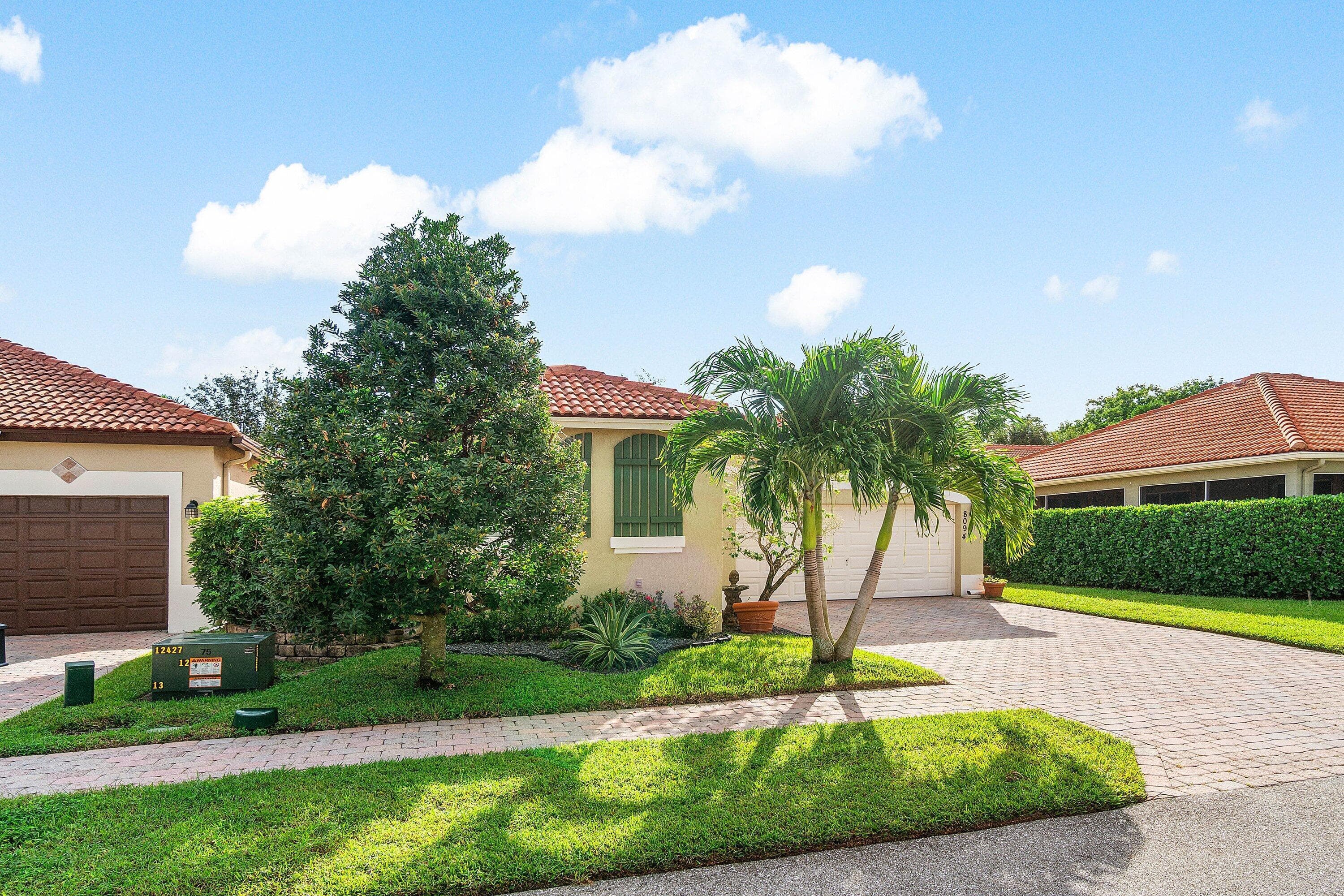 8094 Sago Palm Lane, Boynton Beach, FL 33436 — photo 2 of 38