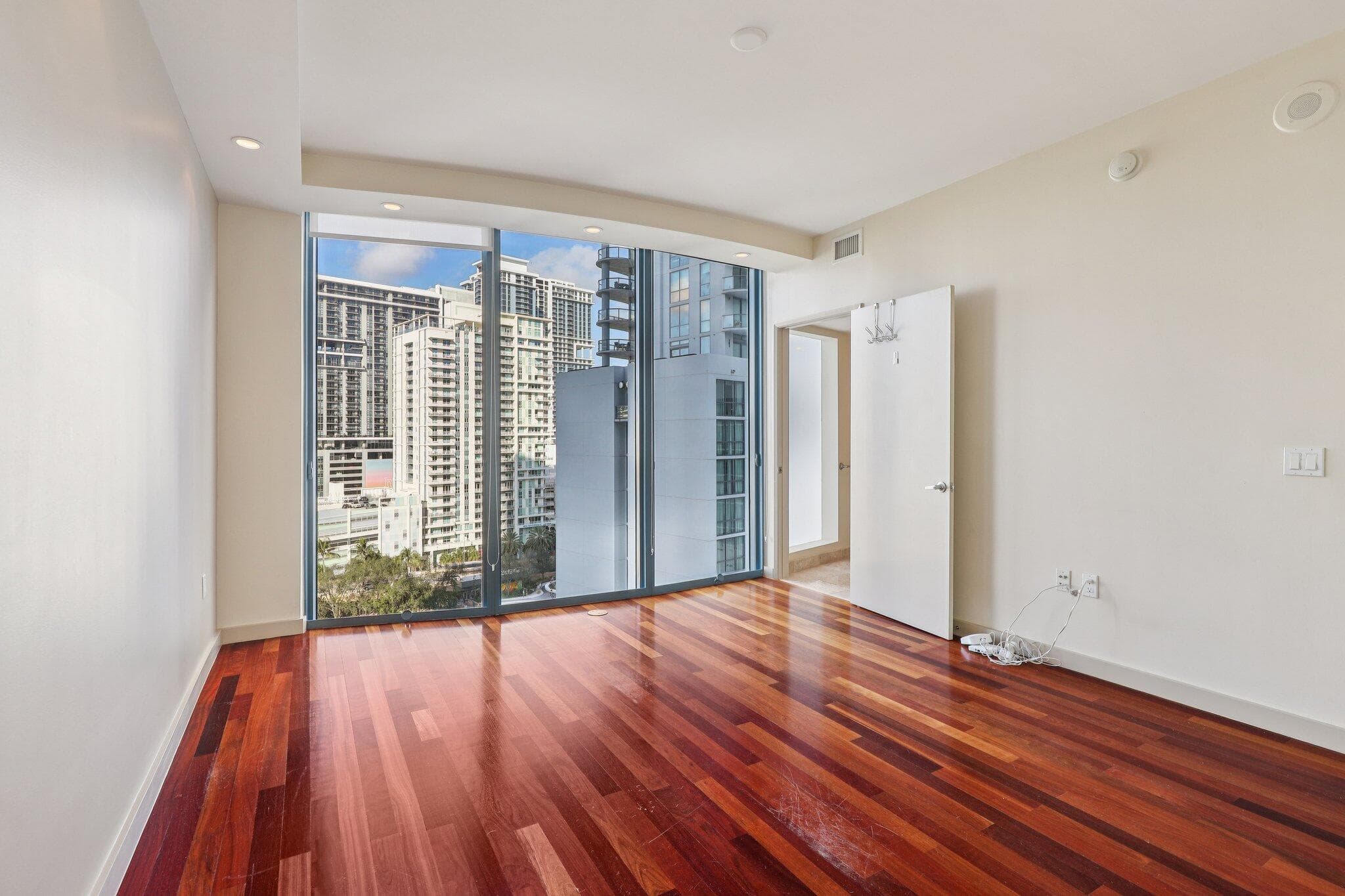 333 Las Olas Way 1507, Fort Lauderdale, FL 33301 — photo 30 of 61