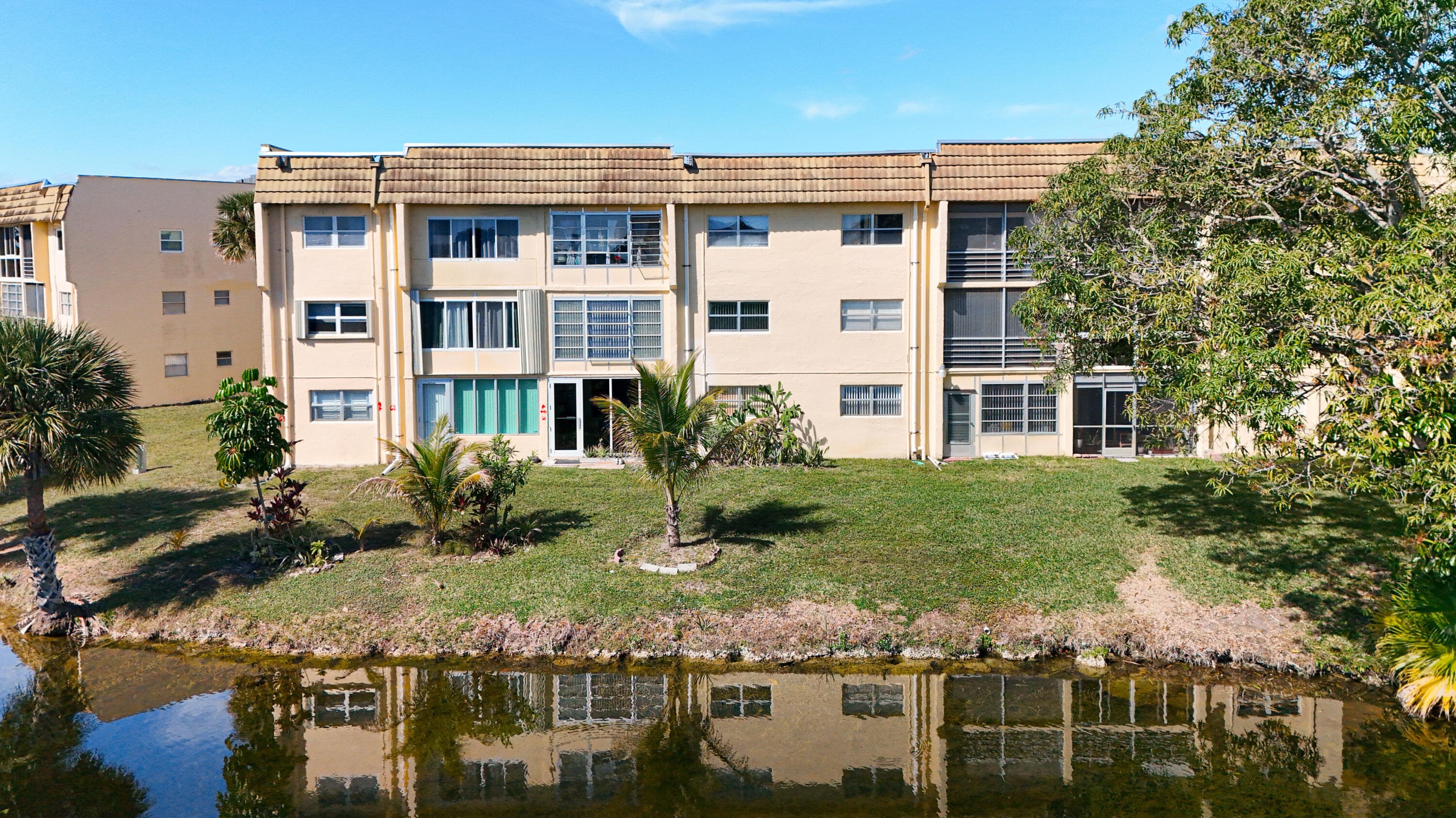 8225 Sunrise Lakes Boulevard 110, Sunrise, FL 33322 — photo 31 of 31