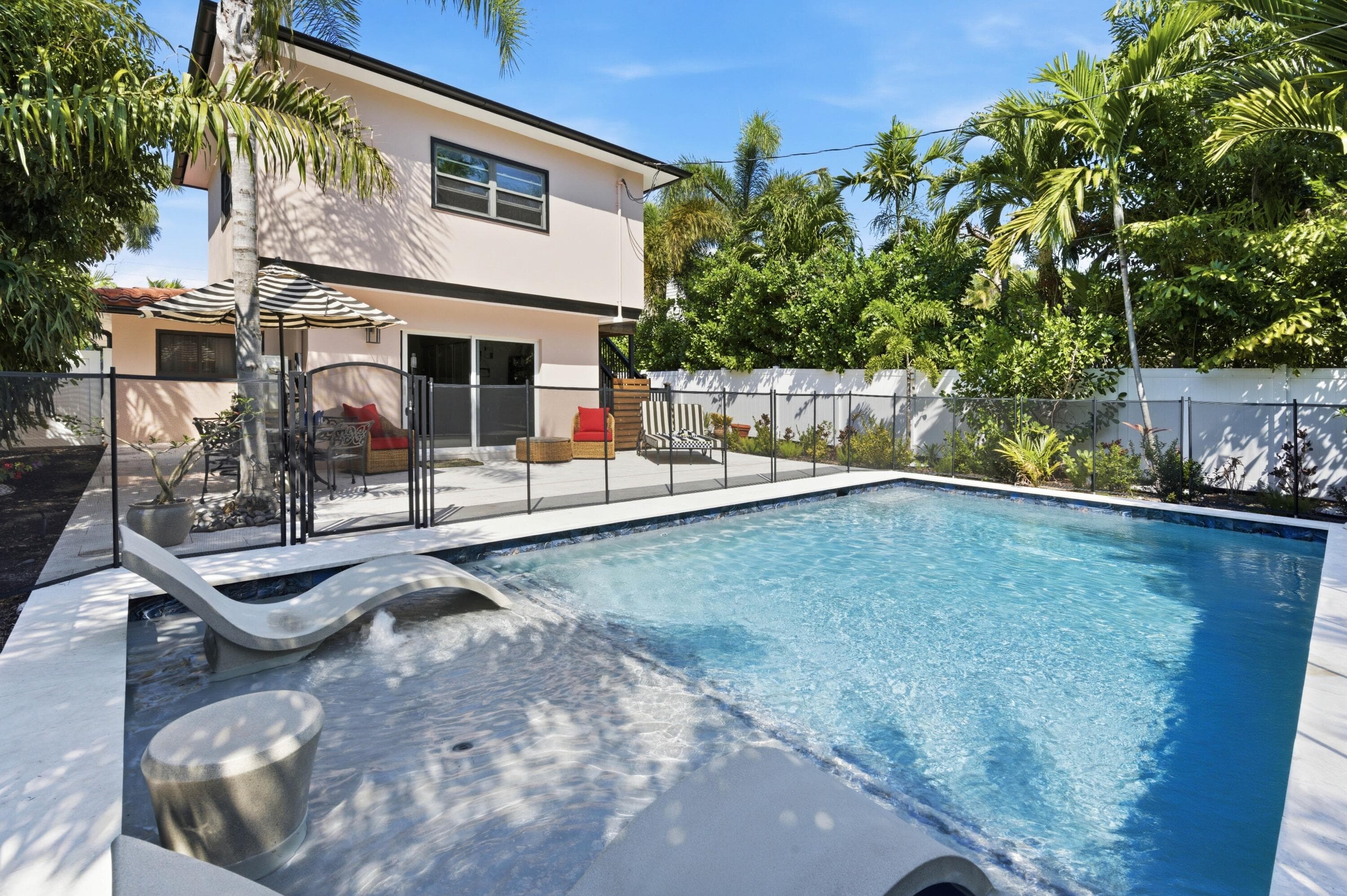 702 S Atlantic Drive, Lantana, FL 33462 — photo 19 of 32