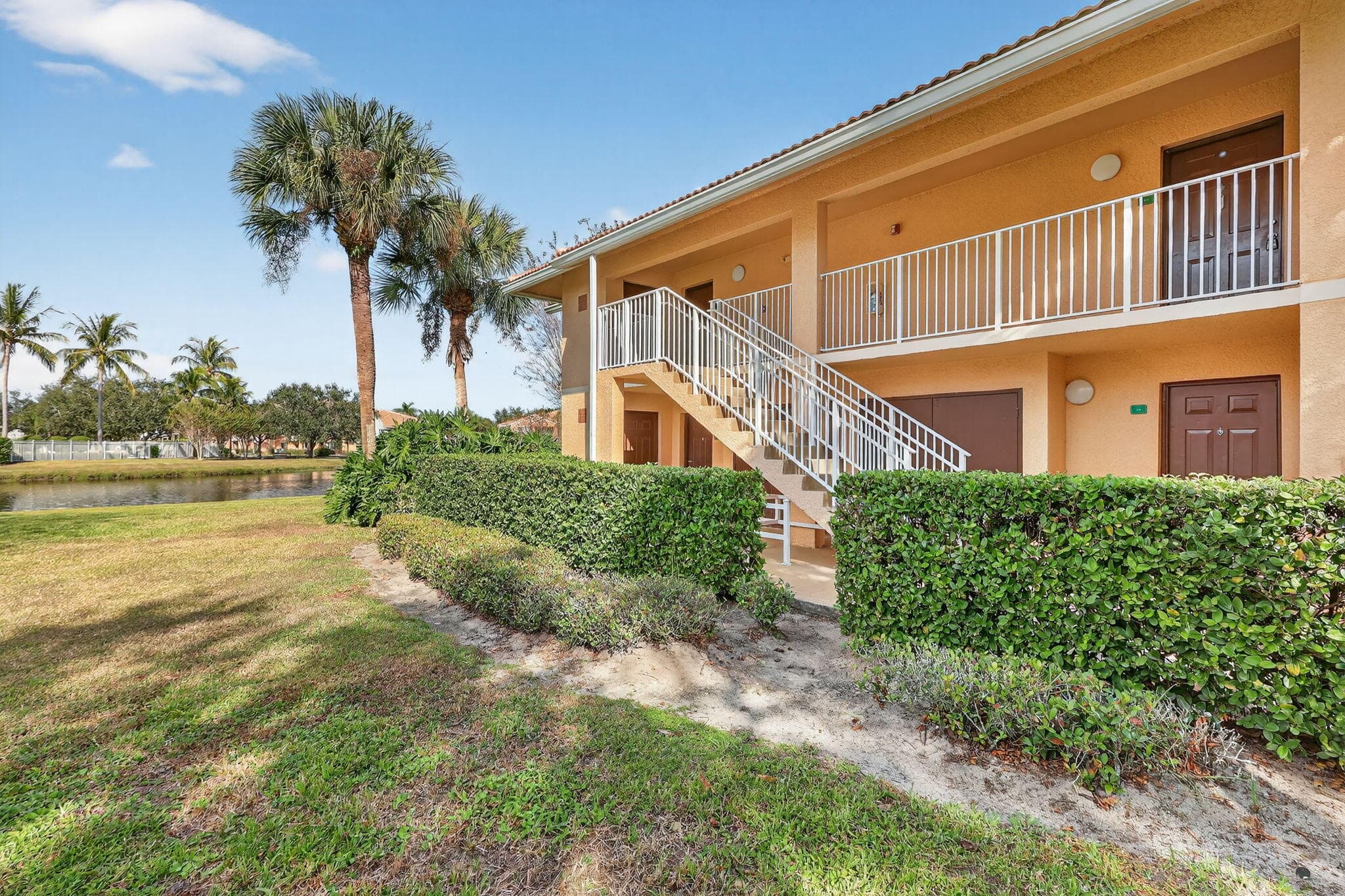 201 SW Palm Drive 201, Port St. Lucie, FL 34986 — photo 2 of 41