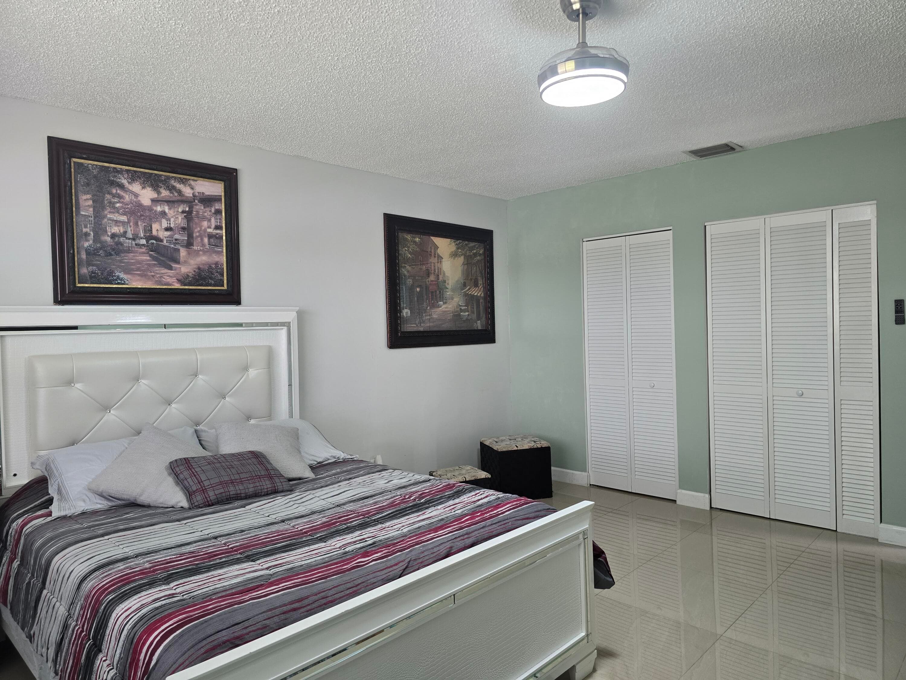 5255 Mendoza Street, West Palm Beach, FL 33415 — photo 28 of 45