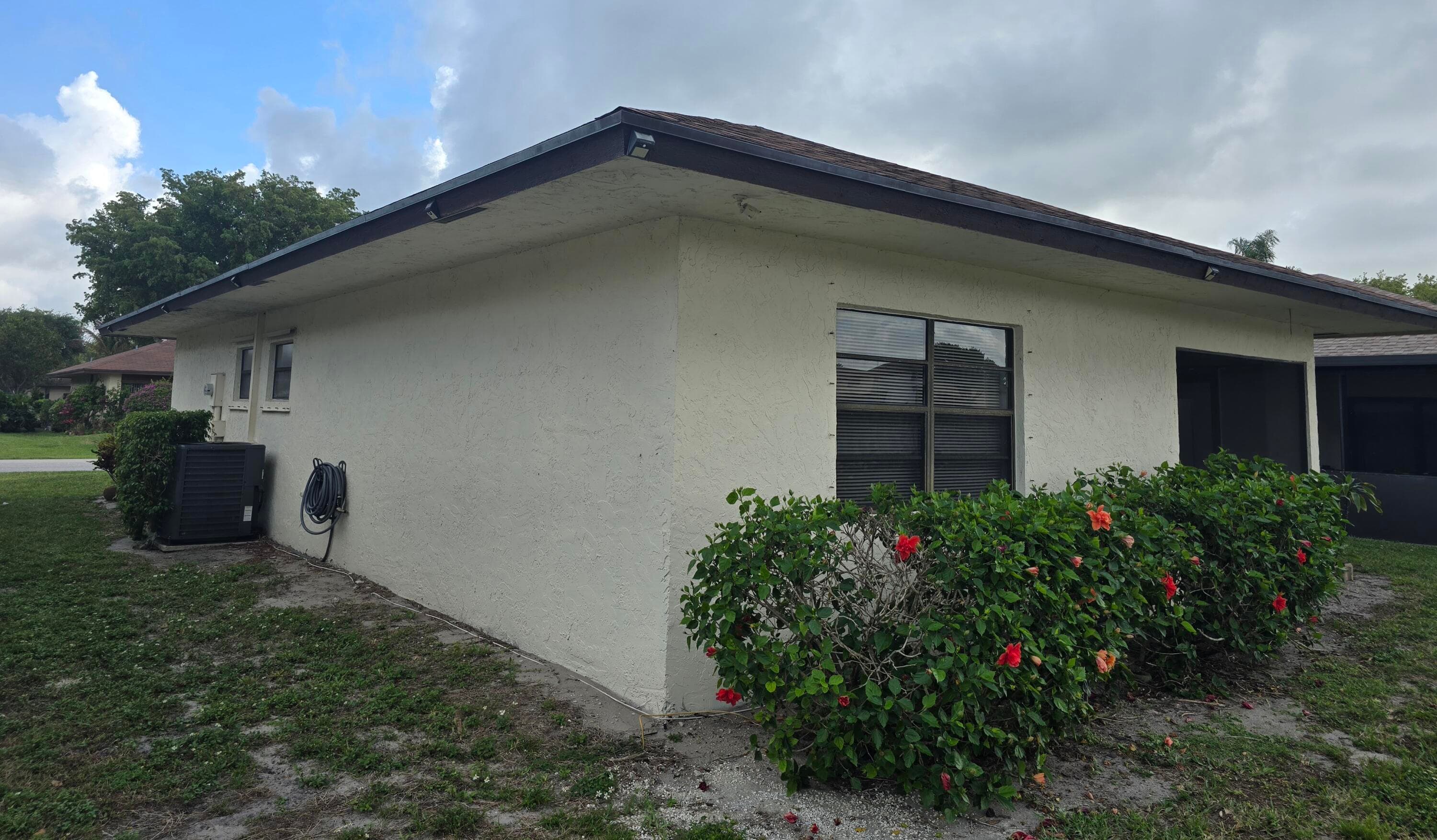 5255 Mendoza Street, West Palm Beach, FL 33415 — photo 5 of 45