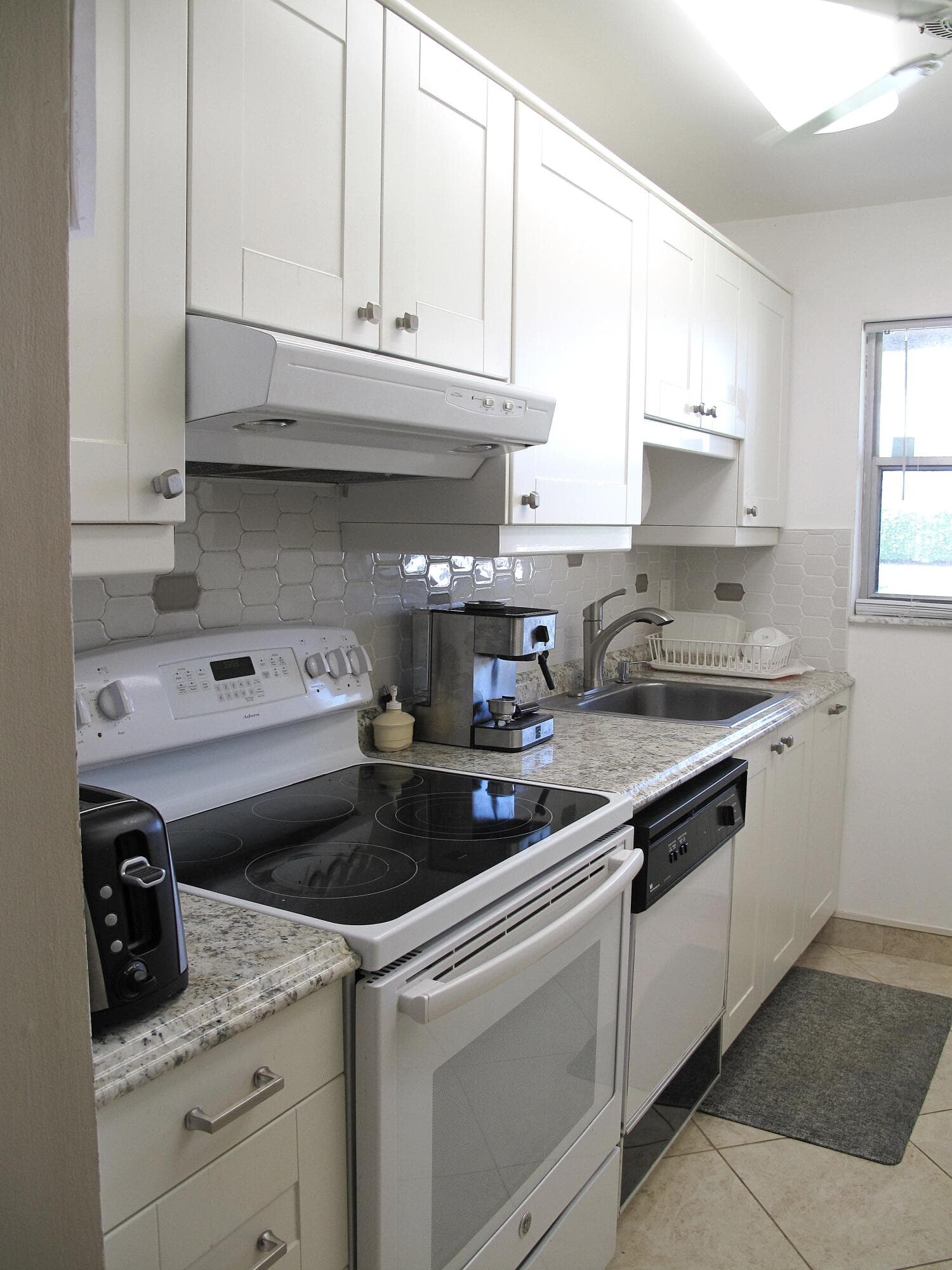 892 N High Point Boulevard N D, Delray Beach, FL 33445 — photo 7 of 45