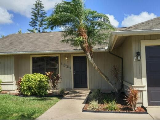 1331 SW Bellevue Avenue, Port St. Lucie, FL 34953 — photo 1 of 69