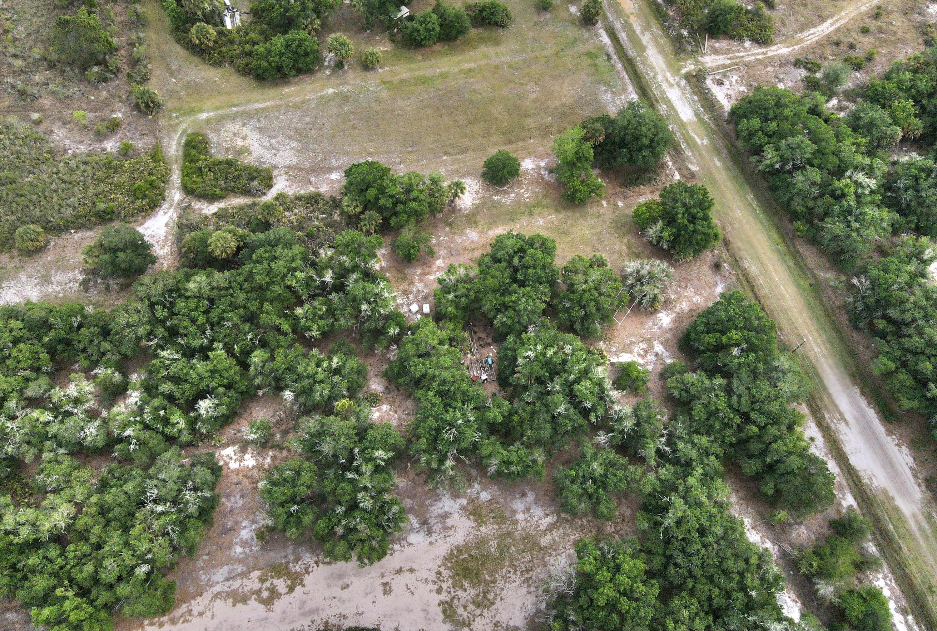 21877 NW 286th Street, Okeechobee, FL 34972 — photo 2 of 11