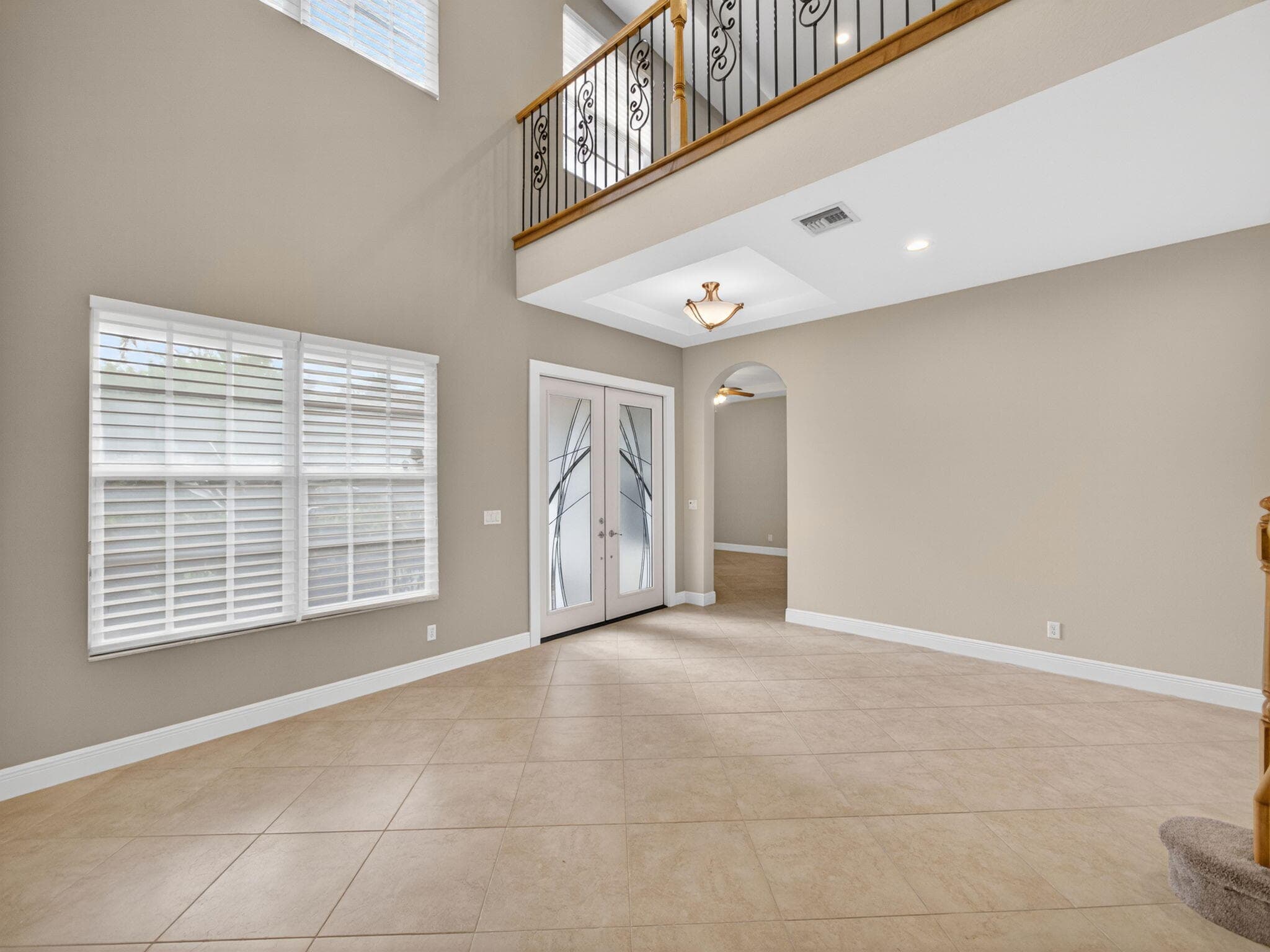 12054 Aviles Circle, Palm Beach Gardens, FL 33418 — photo 5 of 59