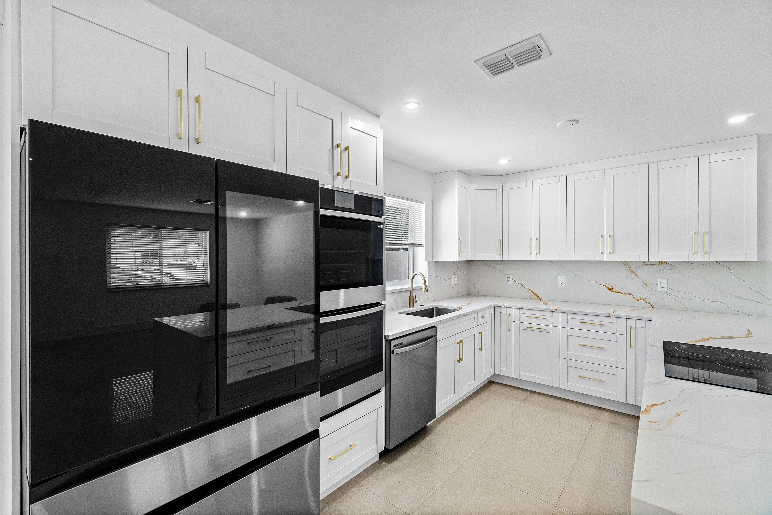 1531 NW 4th Street, Boca Raton, FL 33486 — photo 8 of 34