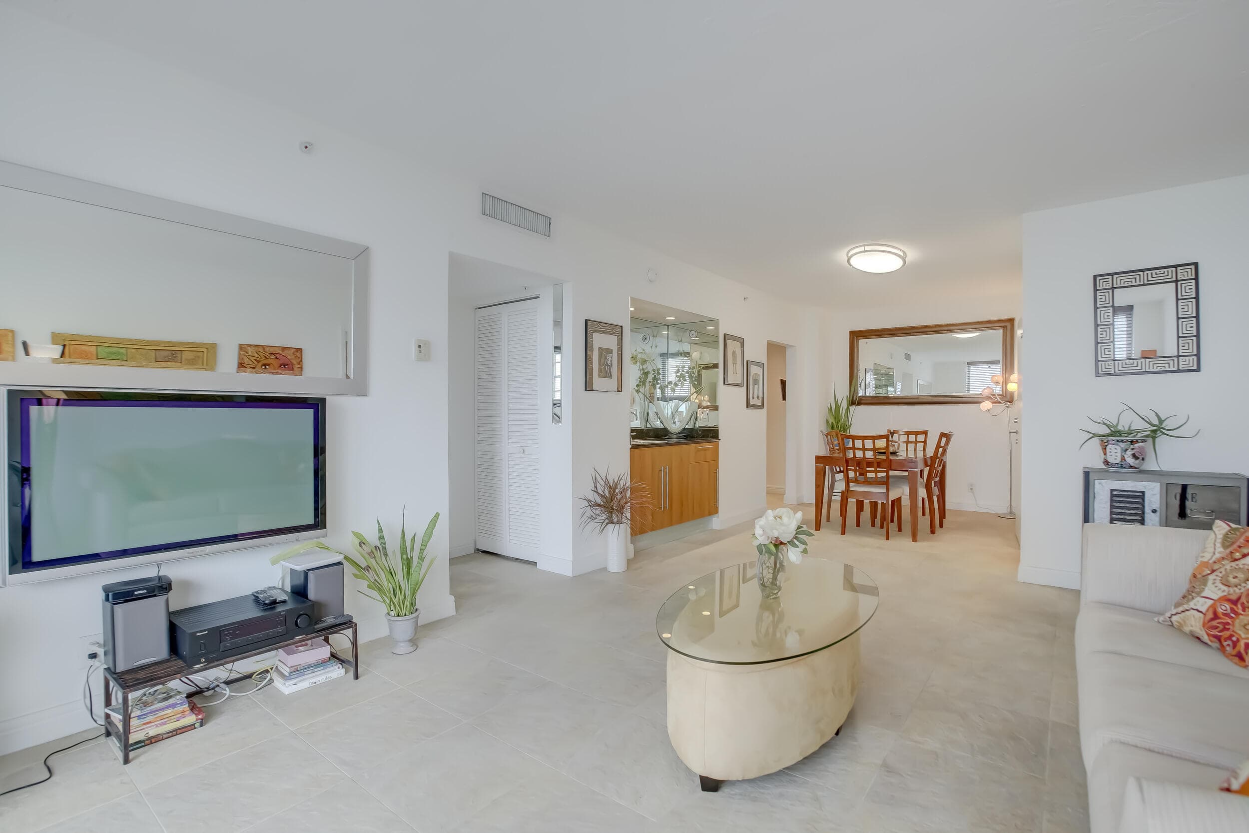 3000 S Ocean Drive 1100, Hollywood, FL 33019 — photo 8 of 32