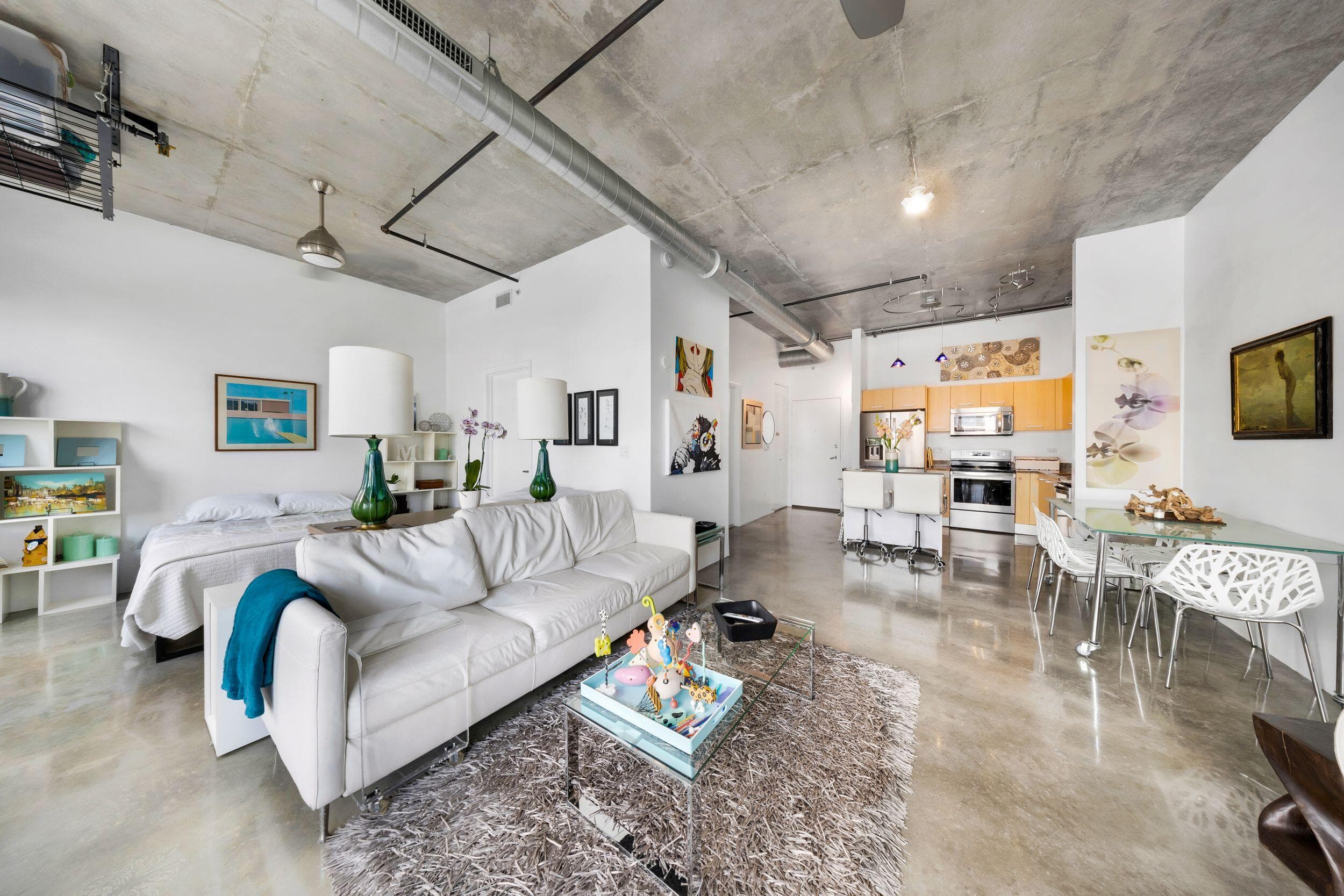 313 NE 2nd Street 602, Fort Lauderdale, FL 33301 — photo 3 of 38