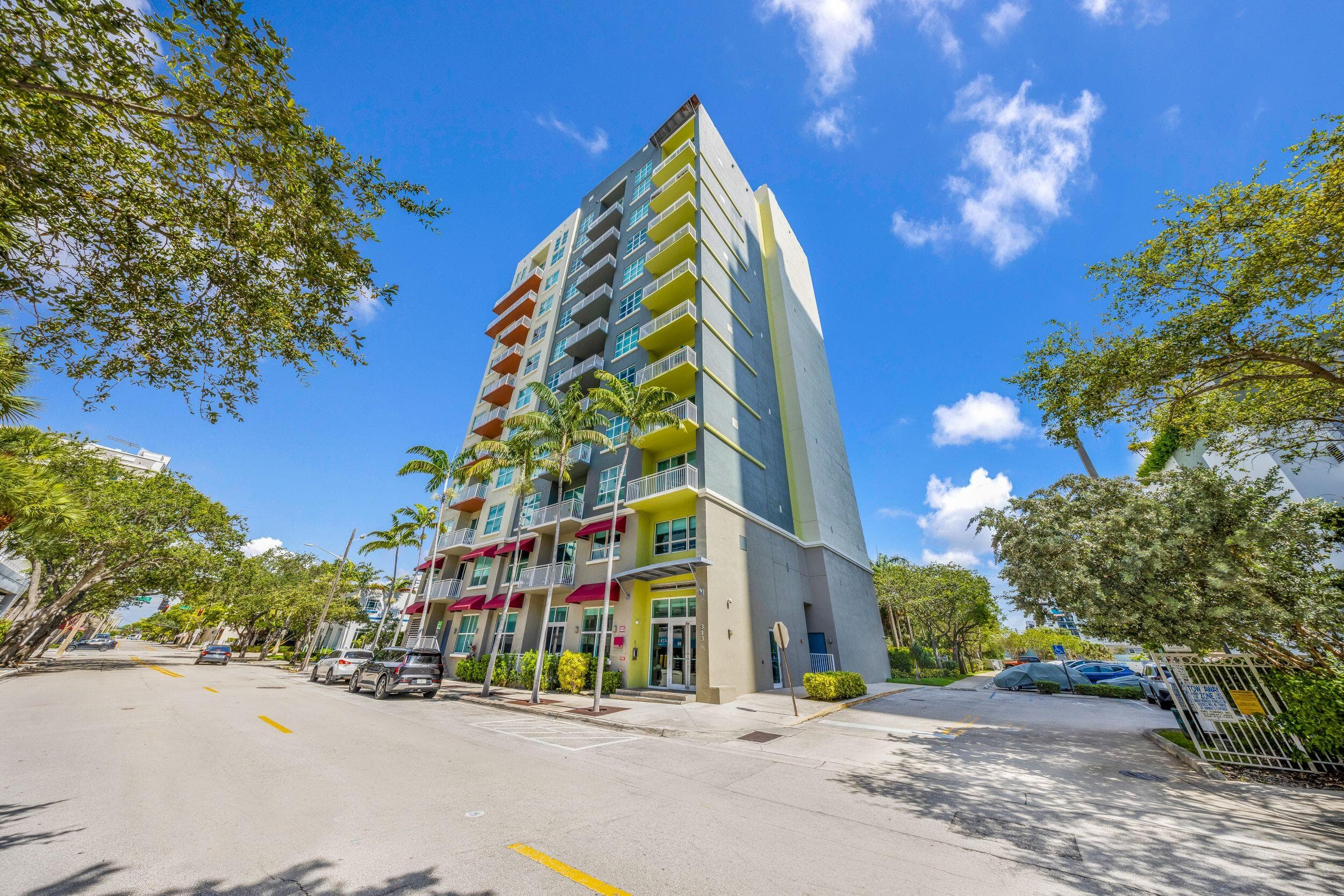 313 NE 2nd Street 602, Fort Lauderdale, FL 33301 — photo 28 of 38