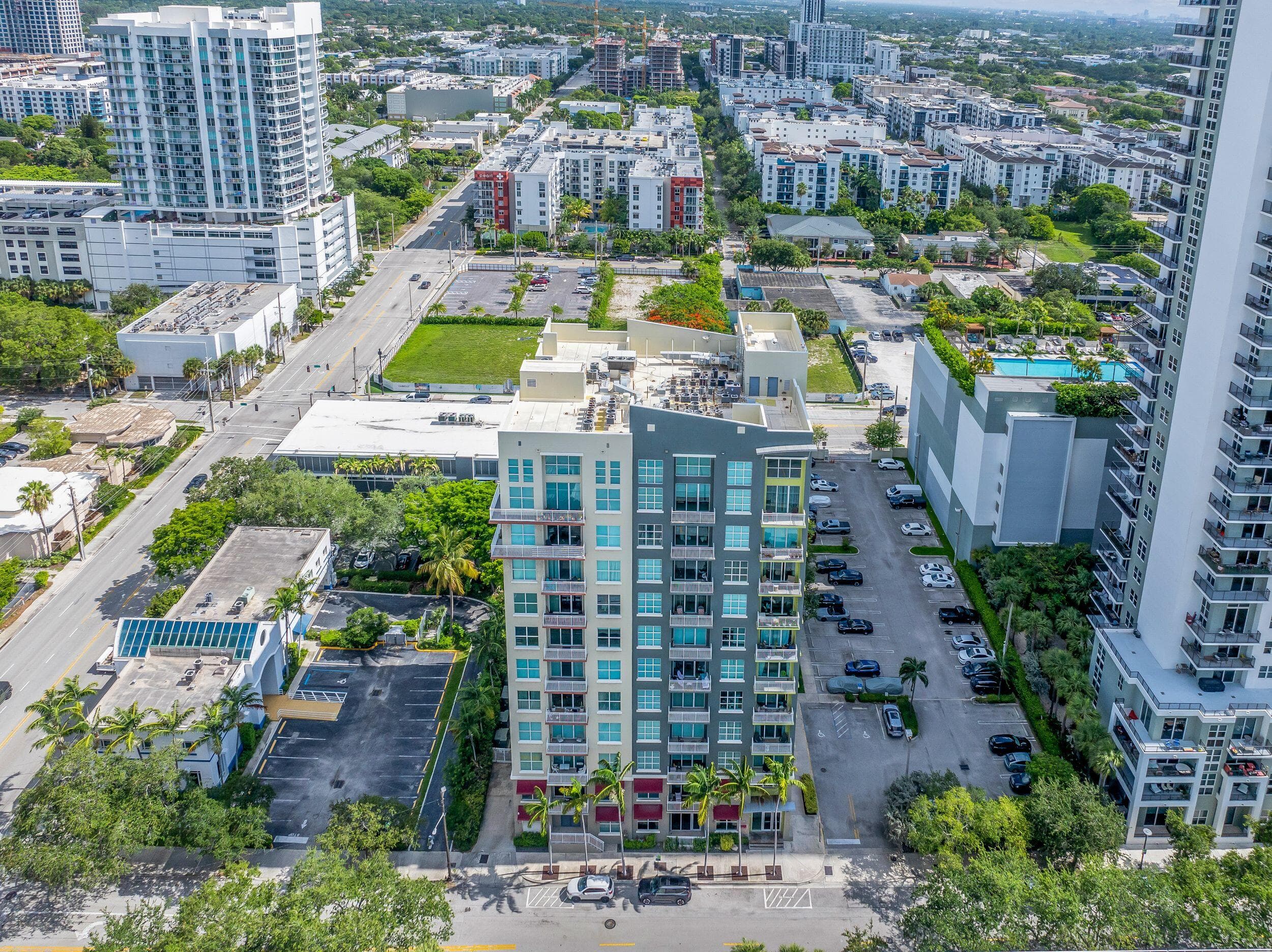 313 NE 2nd Street 602, Fort Lauderdale, FL 33301 — photo 31 of 38