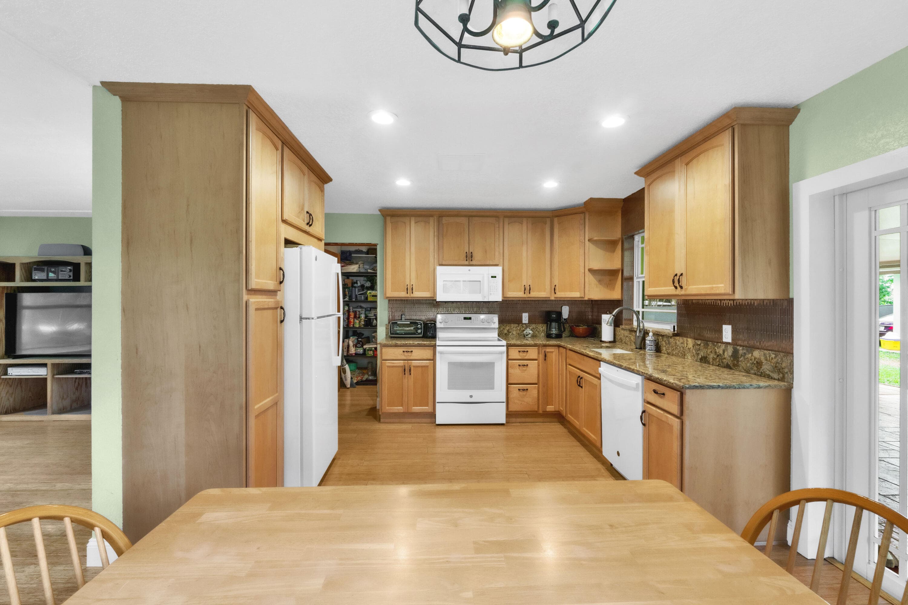6863 Imperial Drive, West Palm Beach, FL 33411 — photo 19 of 44