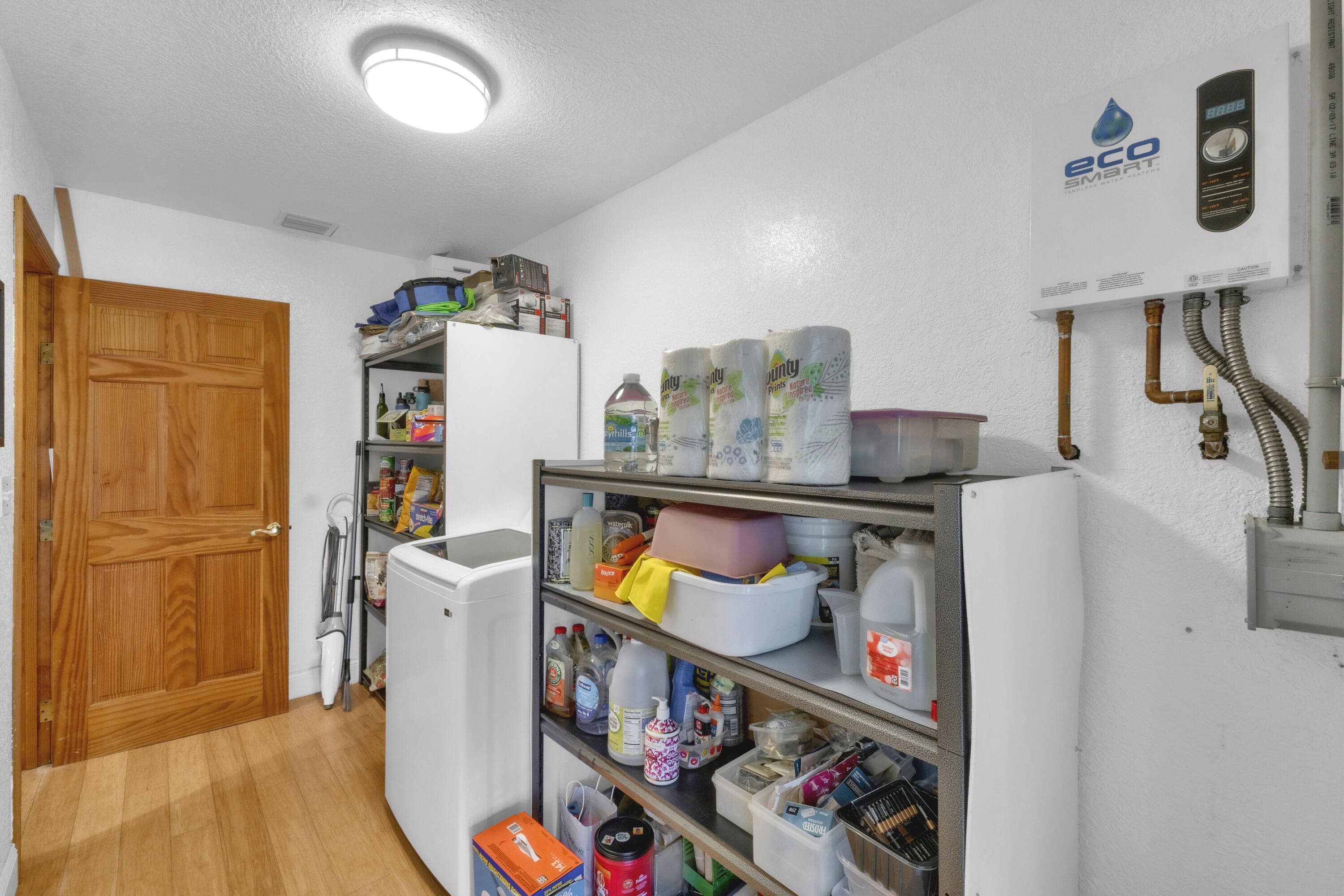 6863 Imperial Drive, West Palm Beach, FL 33411 — photo 23 of 44