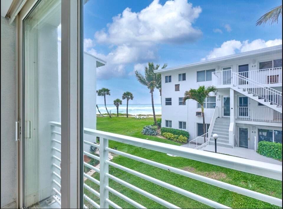 1043 Hillsboro Mile Hillsboro Mile 21c, Hillsboro Beach, FL 33062 — photo 15 of 28