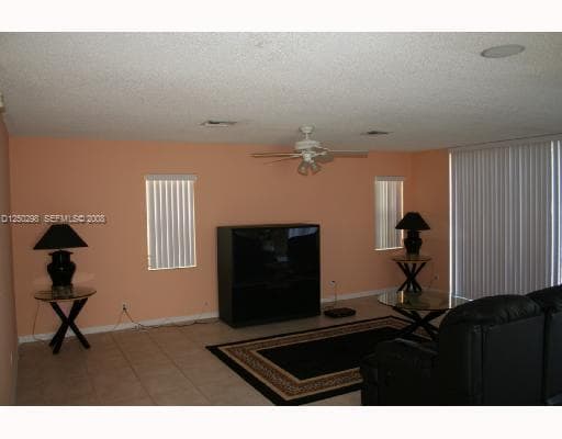 9711 NW 2nd Street, Coral Springs, FL 33071 — photo 8 of 17