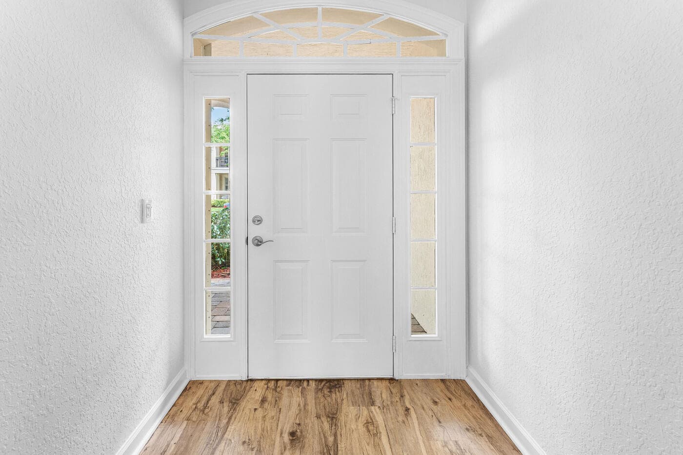 8058 Murano Circle, Palm Beach Gardens, FL 33418 — photo 4 of 42