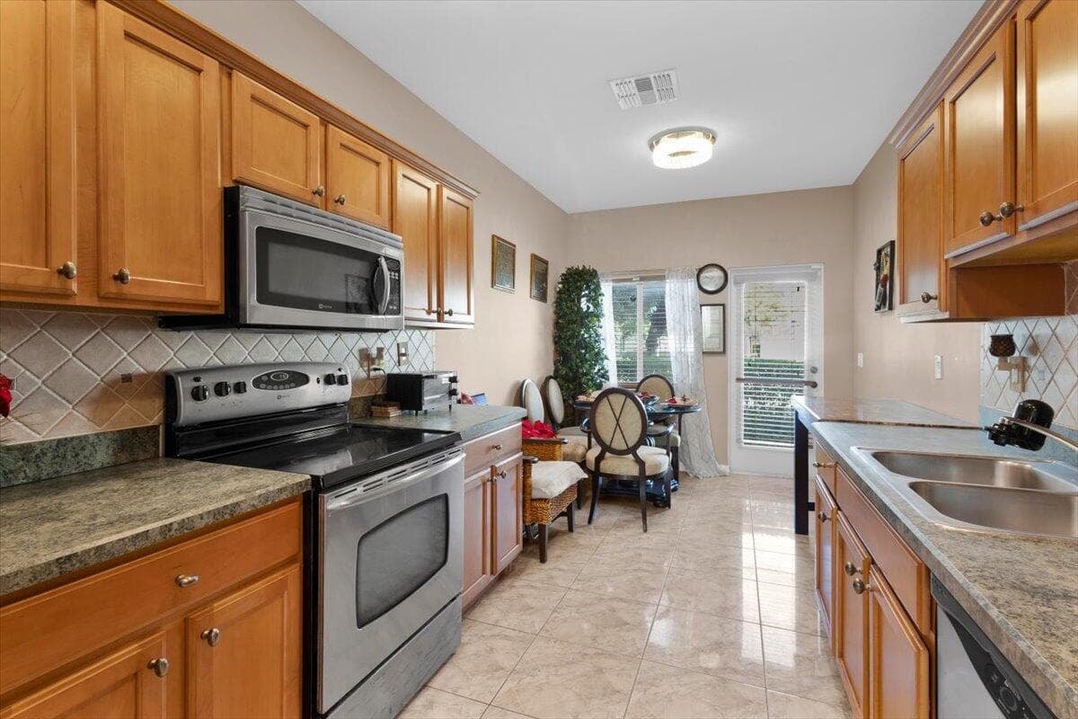 1888 SE High Springs Drive, Port St. Lucie, FL 34952 — photo 15 of 54