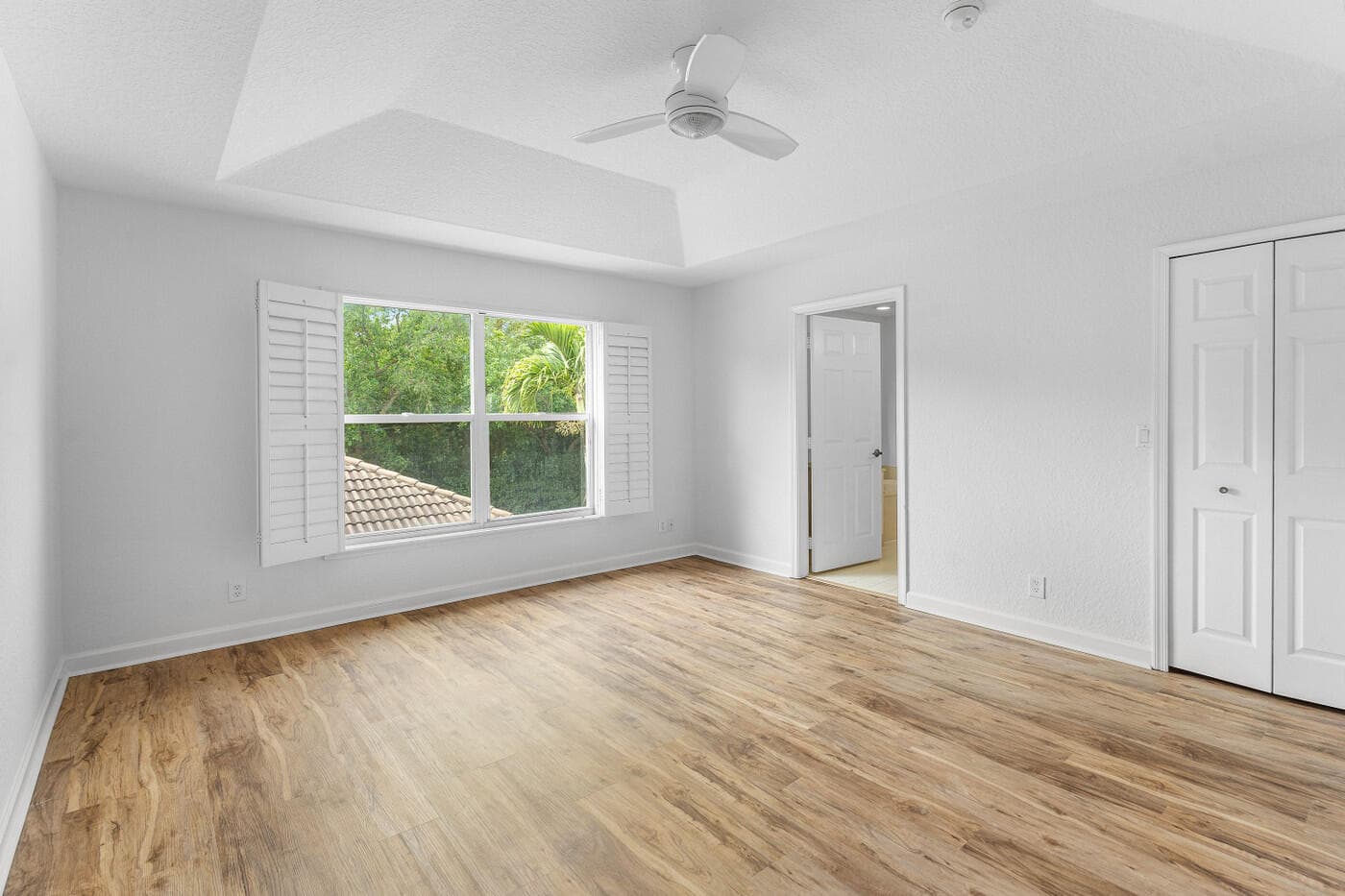 8058 Murano Circle, Palm Beach Gardens, FL 33418 — photo 16 of 42