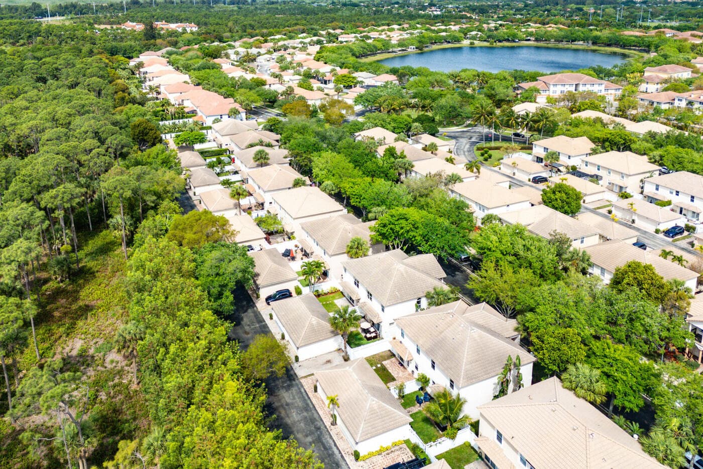 8058 Murano Circle, Palm Beach Gardens, FL 33418 — photo 39 of 42
