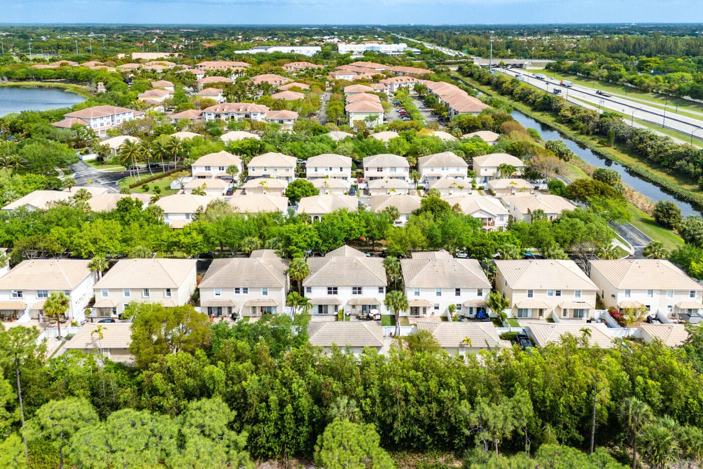8058 Murano Circle, Palm Beach Gardens, FL 33418 — photo 41 of 42