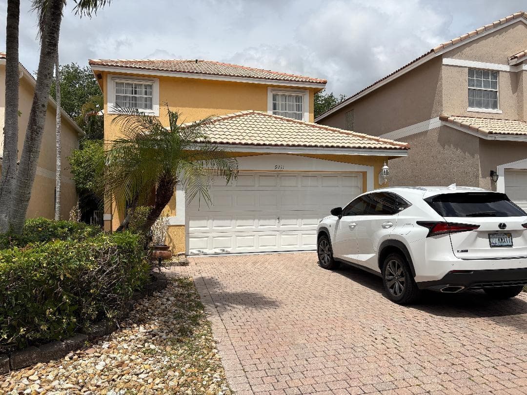 9711 NW 2nd Street, Coral Springs, FL 33071 — photo 2 of 17