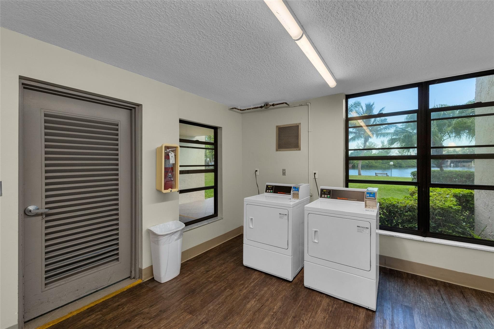 7 Royal Palm Way, Boca Raton, FL 33432 — photo 32 of 42