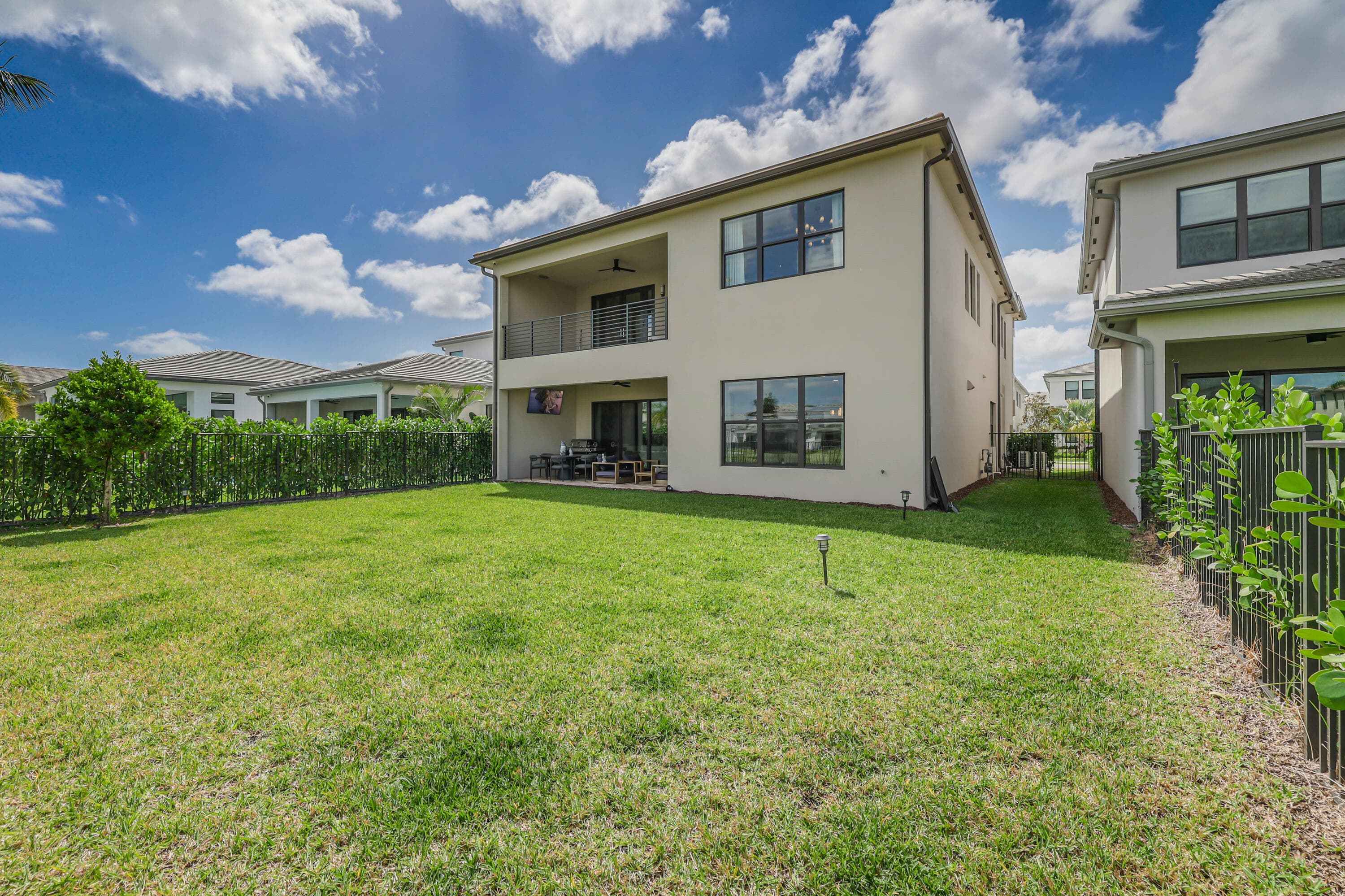 8283 Royal County Down Road, Boca Raton, FL 33434 — photo 64 of 88